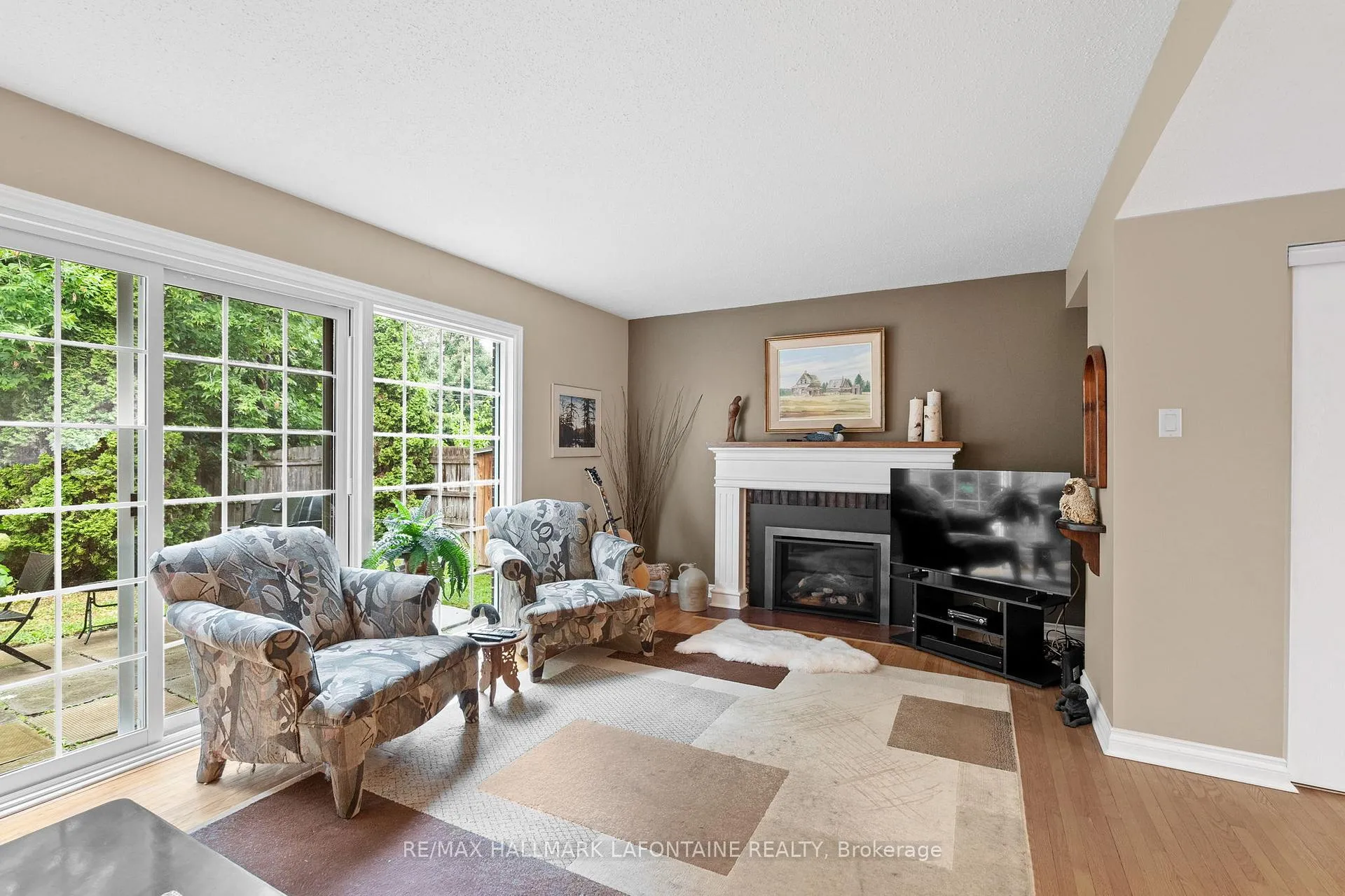 Photo 119 of 876 Walkley Road, Ottawa, Riverside Park South — HOMEH