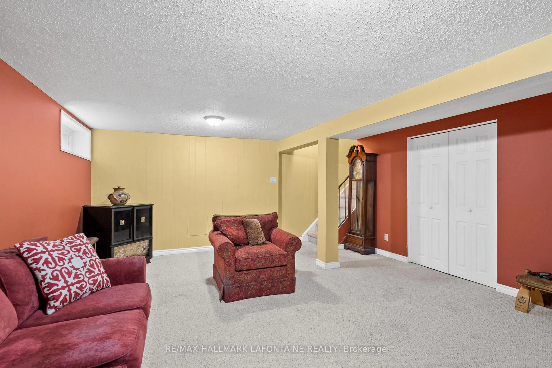 Photo 282 of 876 Walkley Road, Ottawa, Riverside Park South — HOMEH
