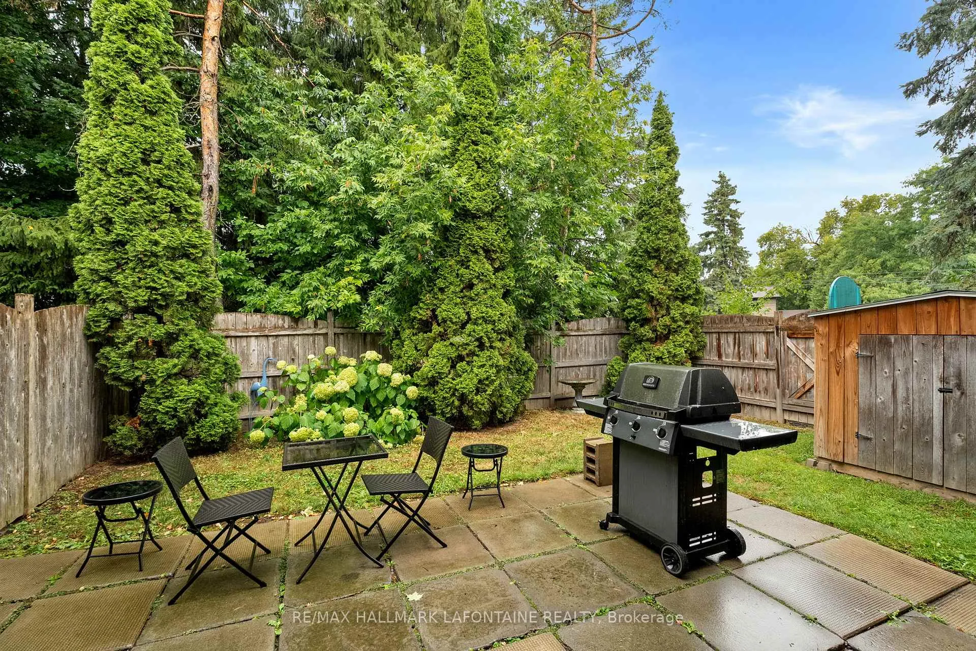 Photo 296 of 876 Walkley Road, Ottawa, Riverside Park South — HOMEH