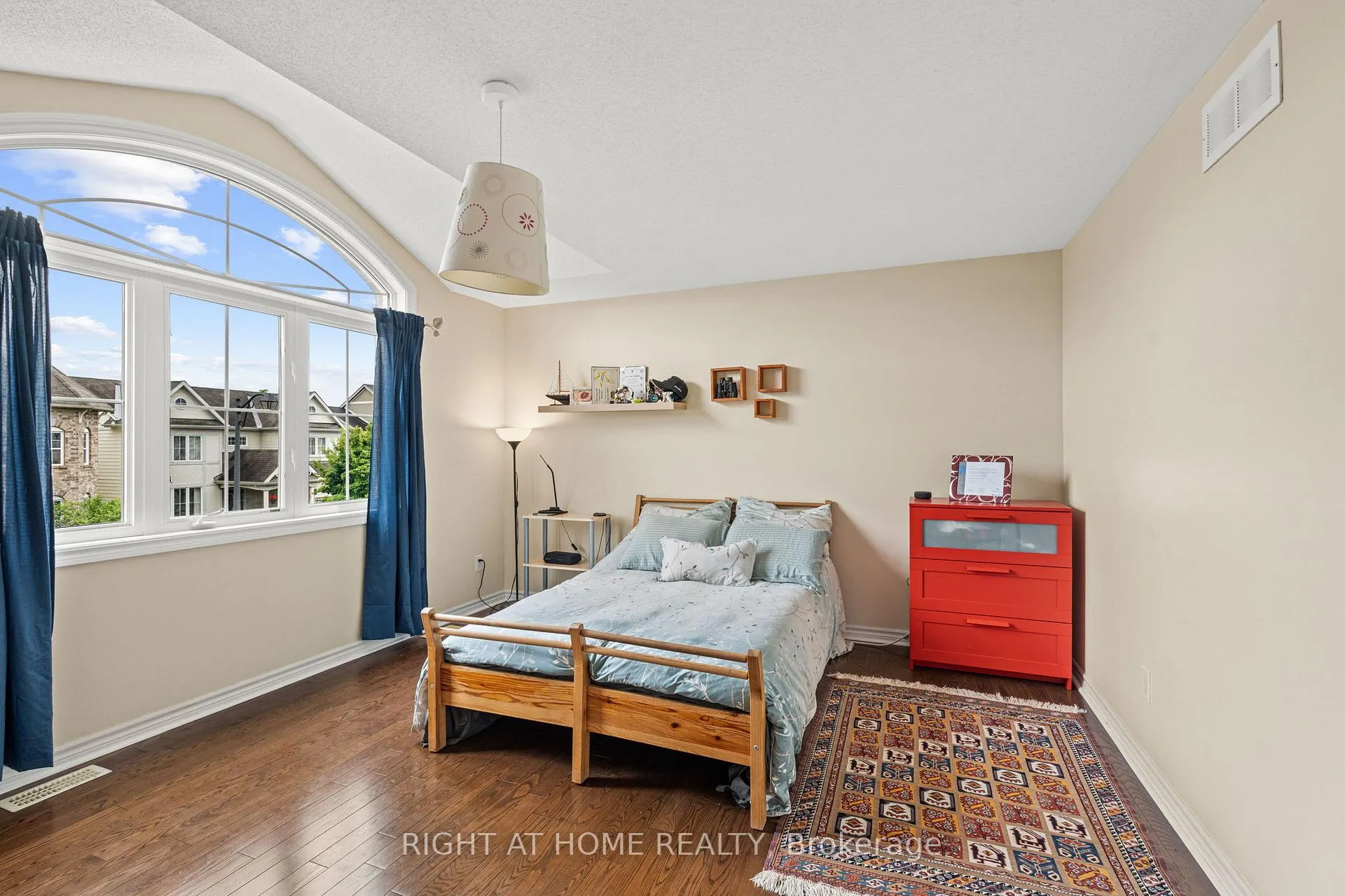 Photo 45 of 2209 Sunset Cove Circle, Ottawa, Barrhaven - Half Moon Bay — HOMEH