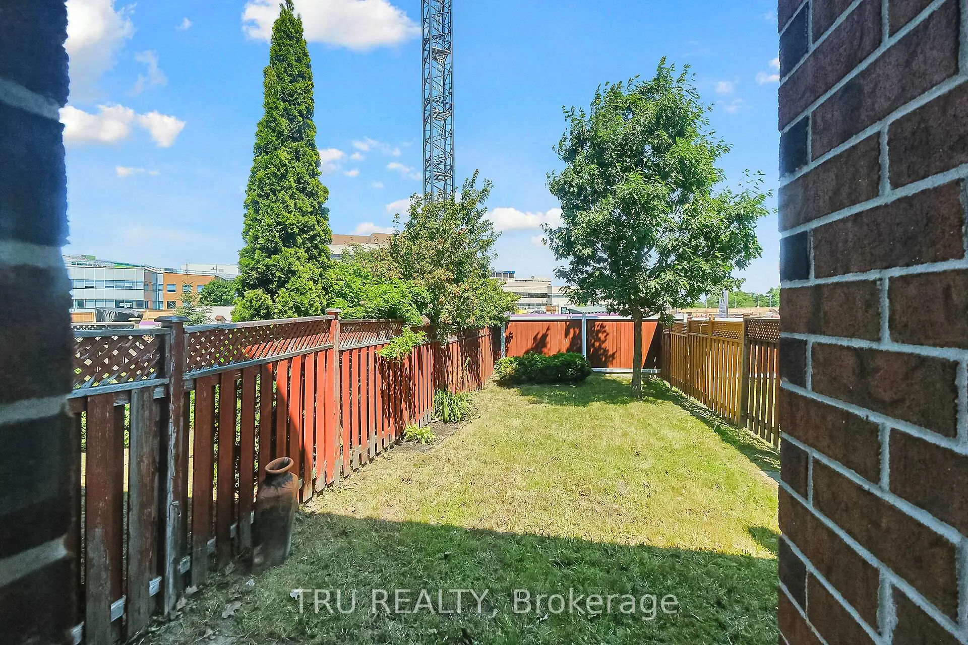 Photo 88 of 297 Freedom Private, Ottawa, Riverview Park — HOMEH