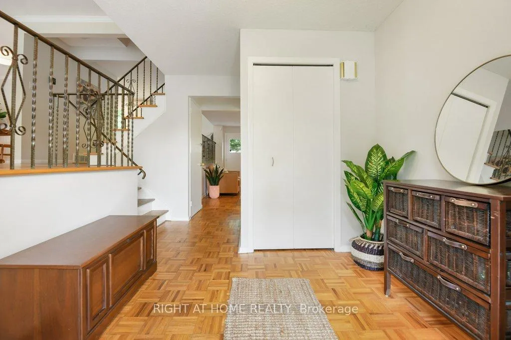 Photo 9 of 13 Northpark Drive, Ottawa, Blackburn Hamlet — HOMEH