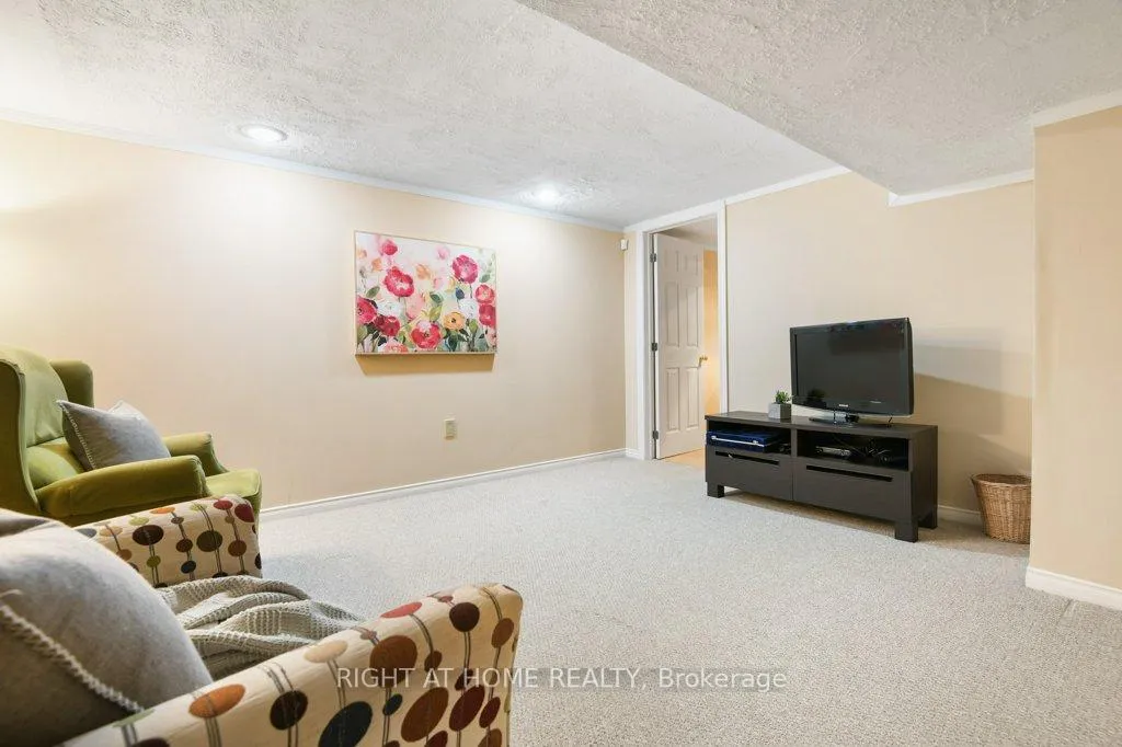 Photo 61 of 13 Northpark Drive, Ottawa, Blackburn Hamlet — HOMEH