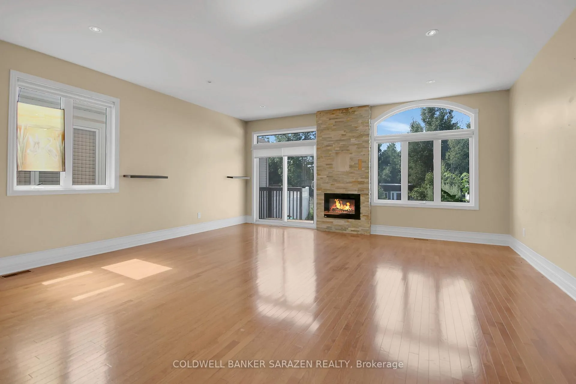 Photo 31 of 286 Parkin Circle, Ottawa, Blossom Park/Kemp Park/Findlay Creek — HOMEH