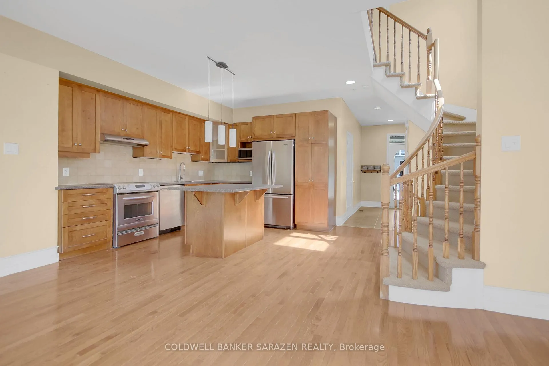 Photo 32 of 286 Parkin Circle, Ottawa, Blossom Park/Kemp Park/Findlay Creek — HOMEH