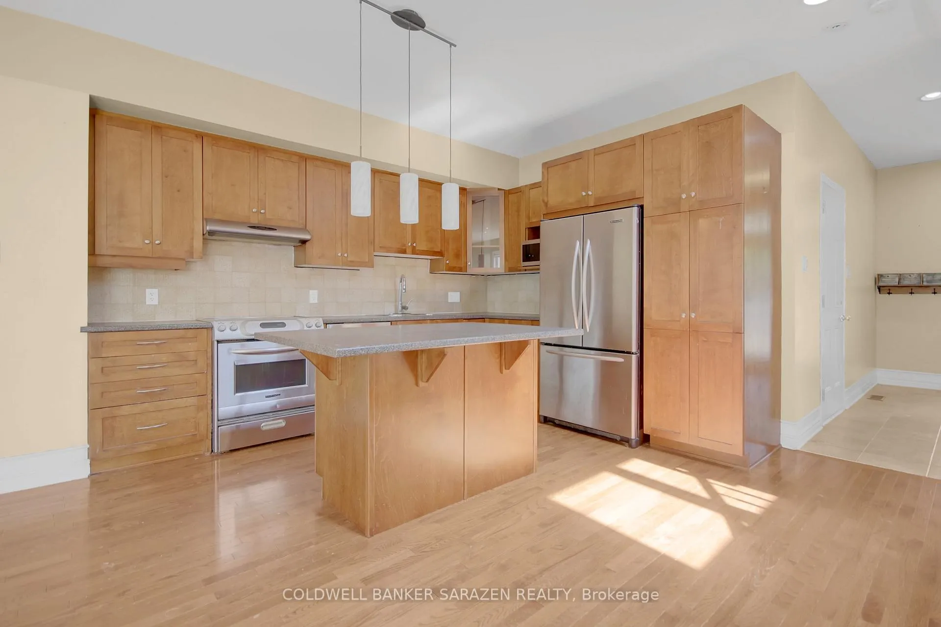 Photo 33 of 286 Parkin Circle, Ottawa, Blossom Park/Kemp Park/Findlay Creek — HOMEH