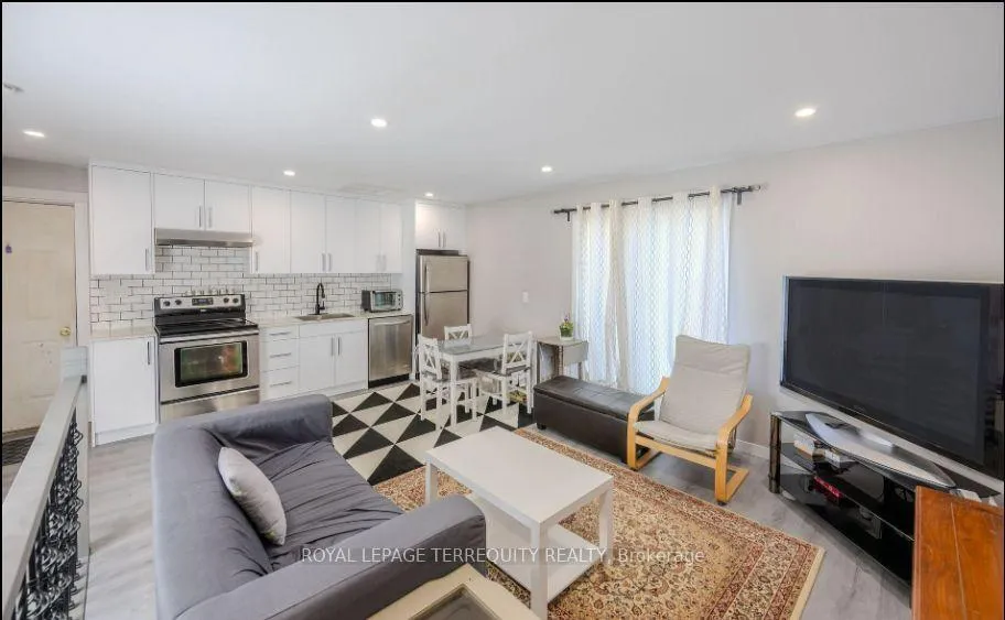 Photo 24 of 25 Bailey Crescent, Aurora, Aurora Highlands — HOMEH