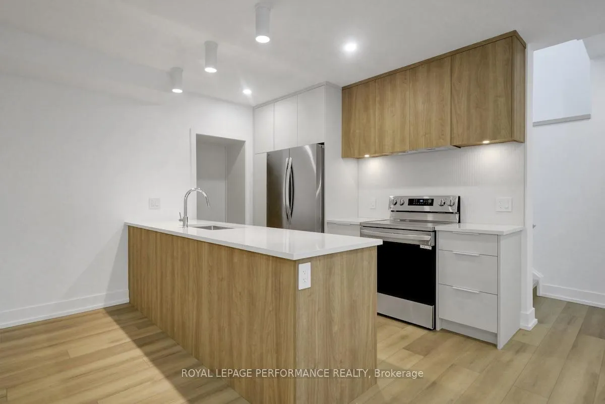 Photo 24 of Unit B, 1386 Gibson Street, Ottawa, Alta Vista — HOMEH