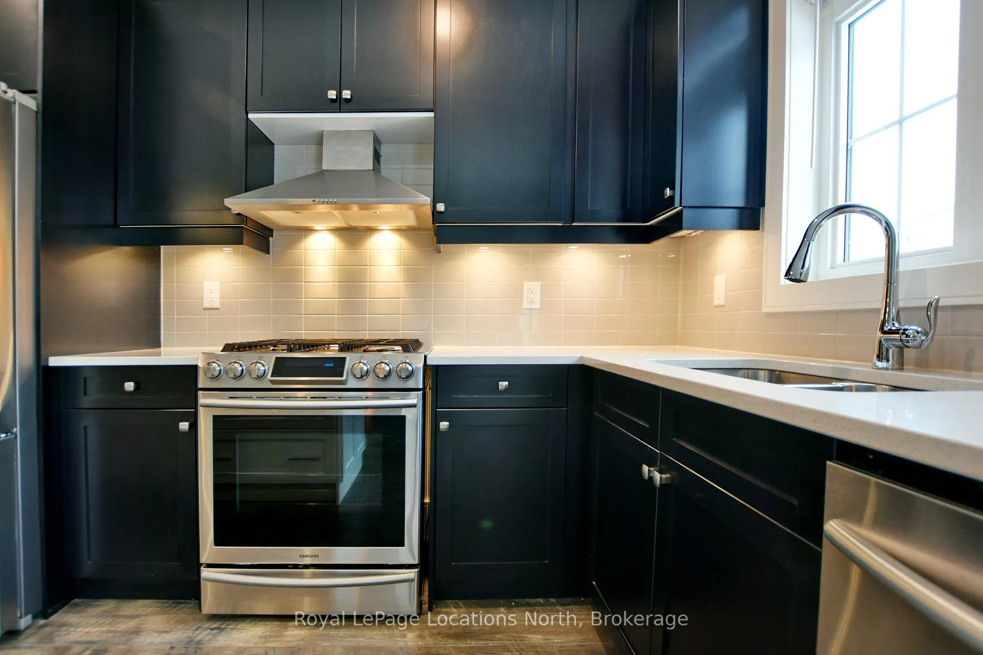 Photo 11 of 185 Yellow Birch Crescent, Blue Mountains — HOMEH