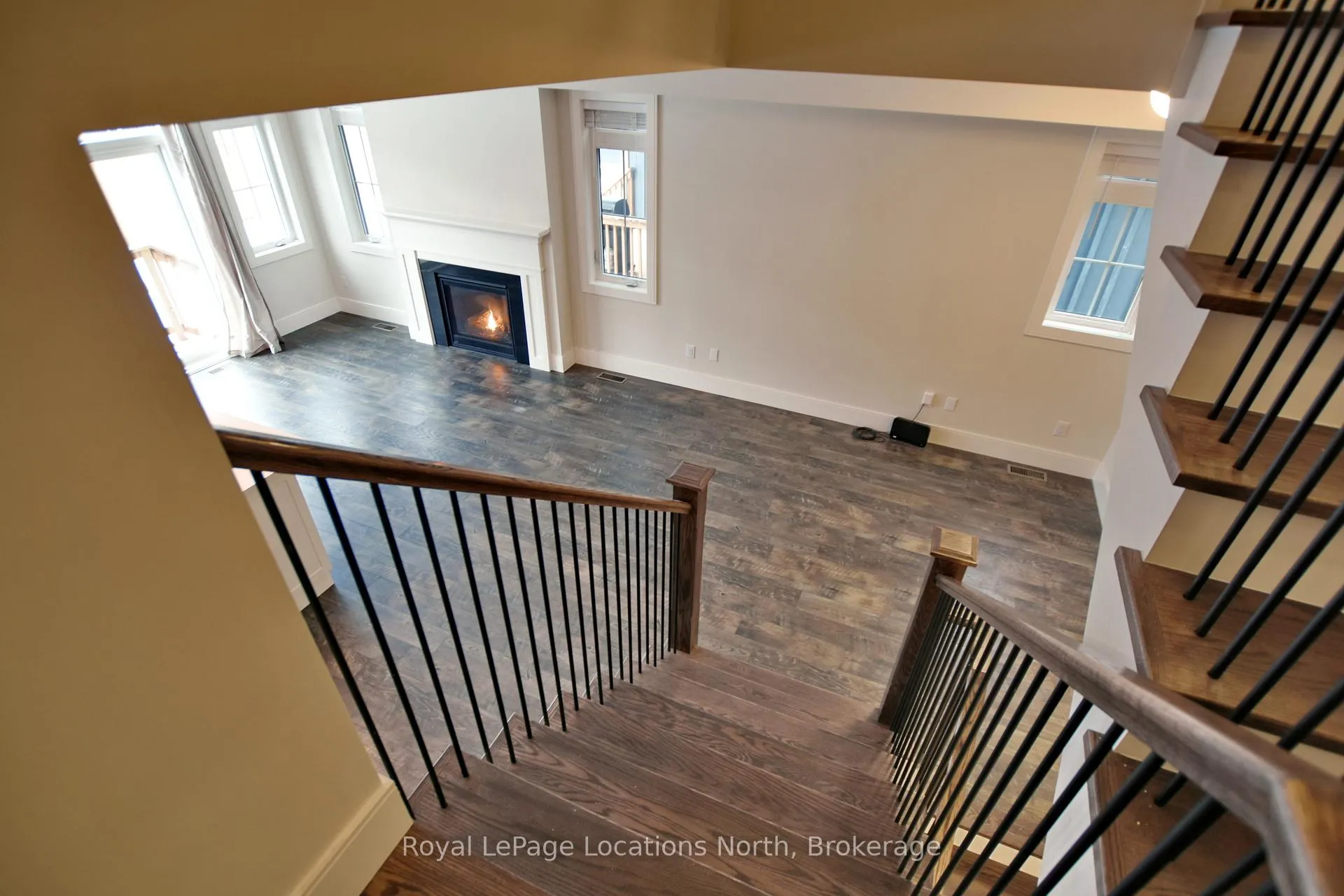 Photo 14 of 185 Yellow Birch Crescent, Blue Mountains — HOMEH