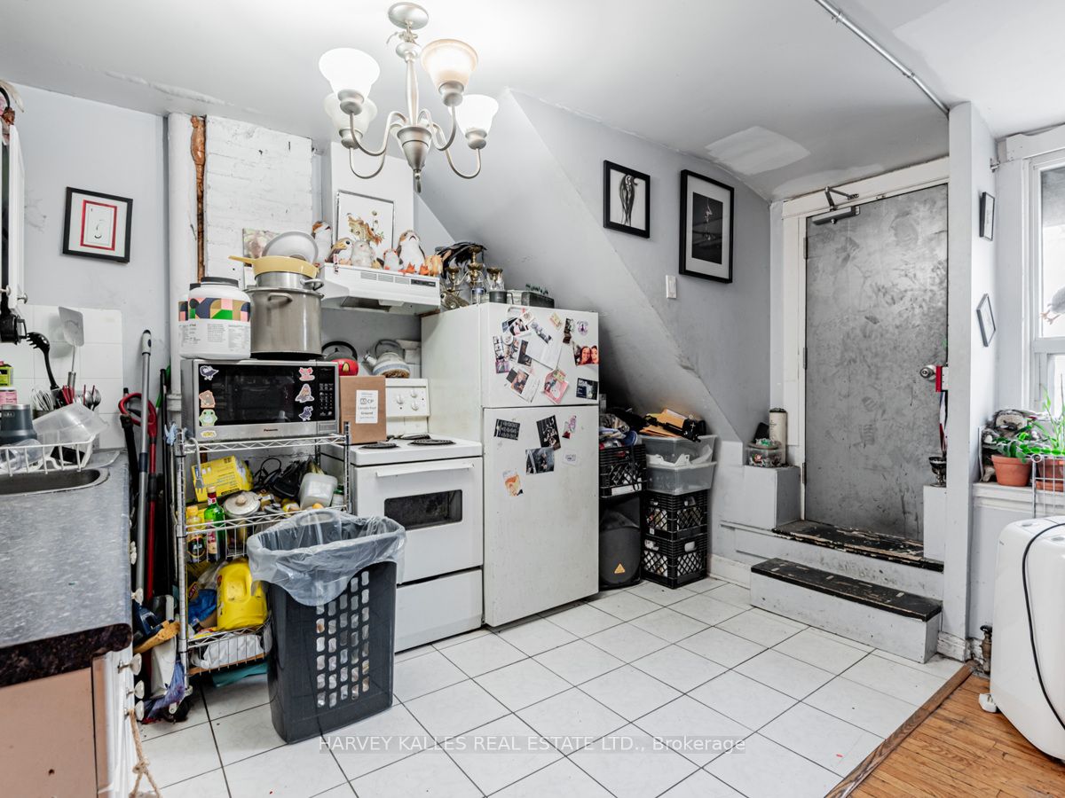 Photo 65 of 1552 Bathurst Street, Toronto, Humewood-Cedarvale — HOMEH