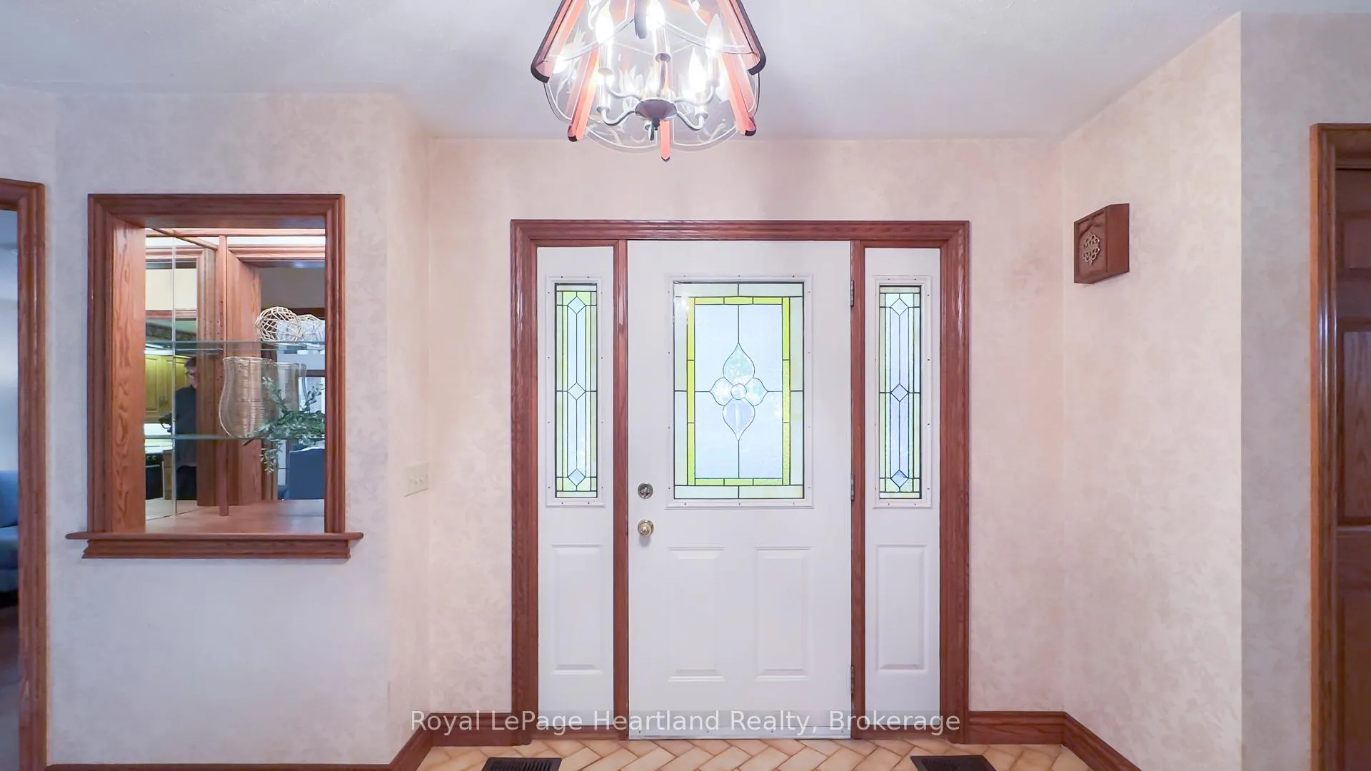 Photo 12 of 81364 Champlain Boulevard, Ashfield-Colborne-Wawanosh, Colborne — HOMEH