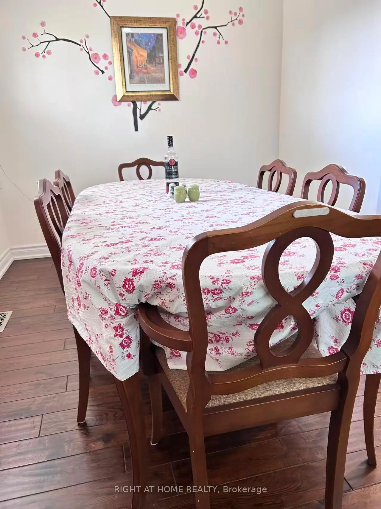 Photo 8 of 27 Shipley Road, Etobicoke, Willowridge-Martingrove-Richview — HOMEH