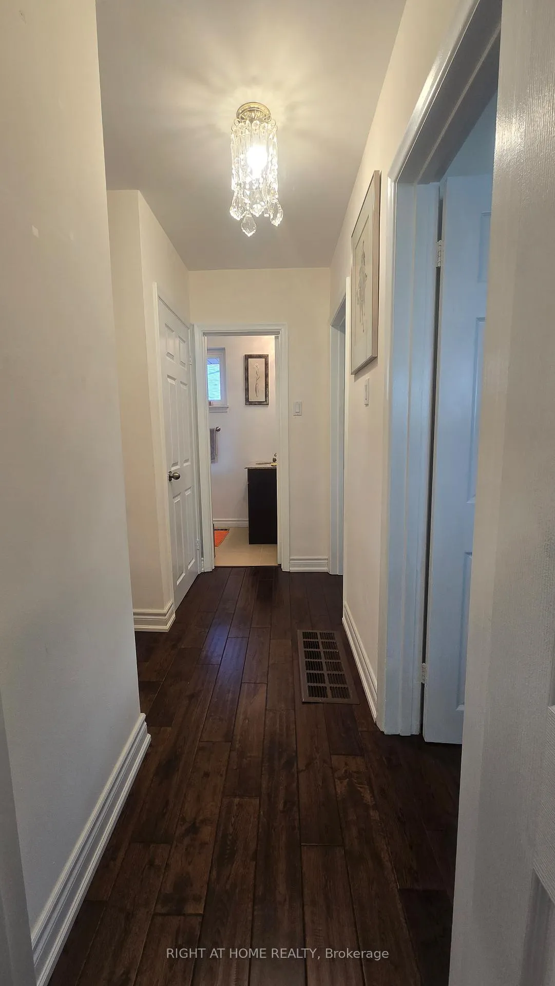 Photo 19 of 27 Shipley Road, Etobicoke, Willowridge-Martingrove-Richview — HOMEH