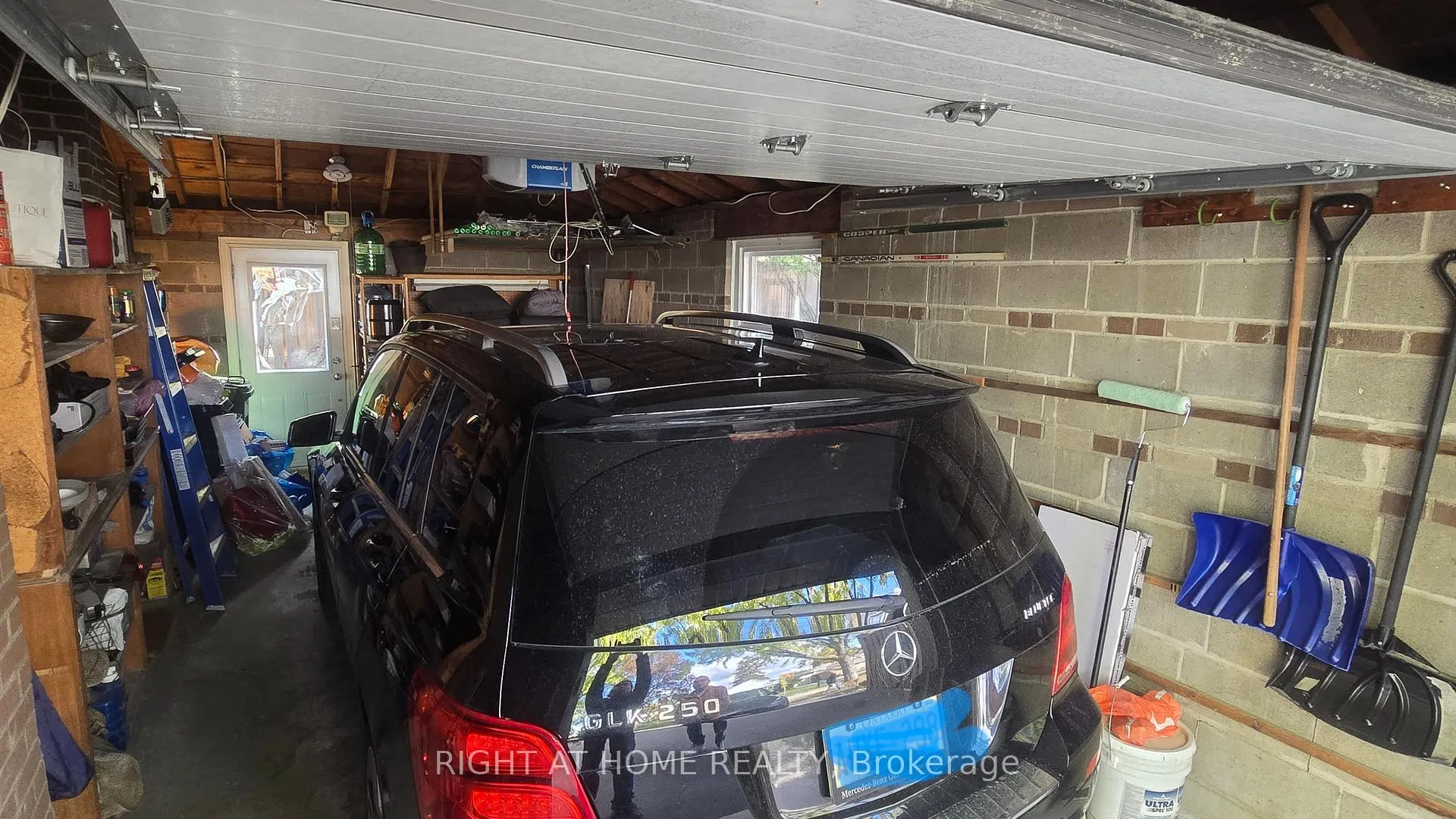Photo 24 of 27 Shipley Road, Etobicoke, Willowridge-Martingrove-Richview — HOMEH