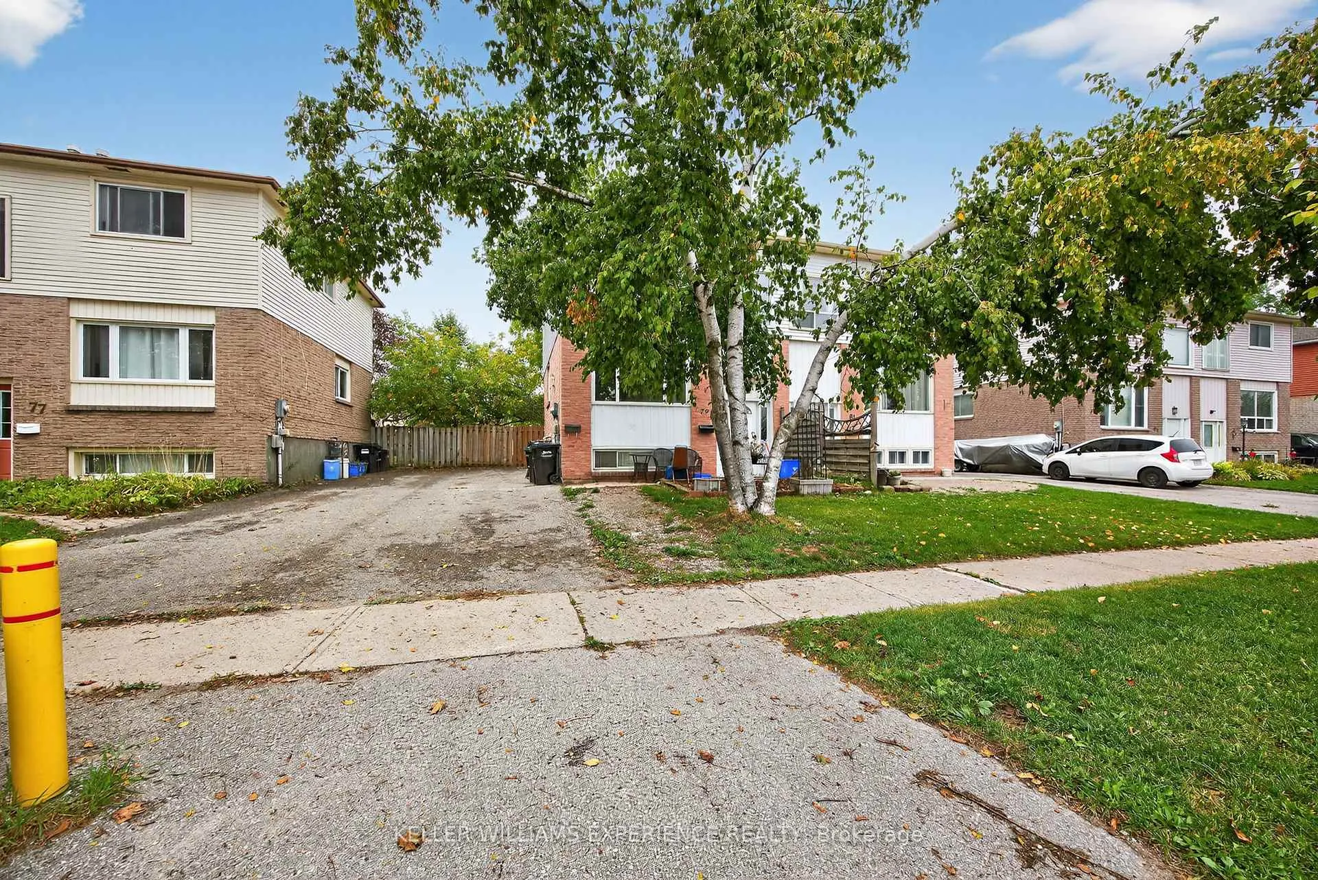 Photo 2 of 79 Carlton Road, Barrie, Cundles East — HOMEH