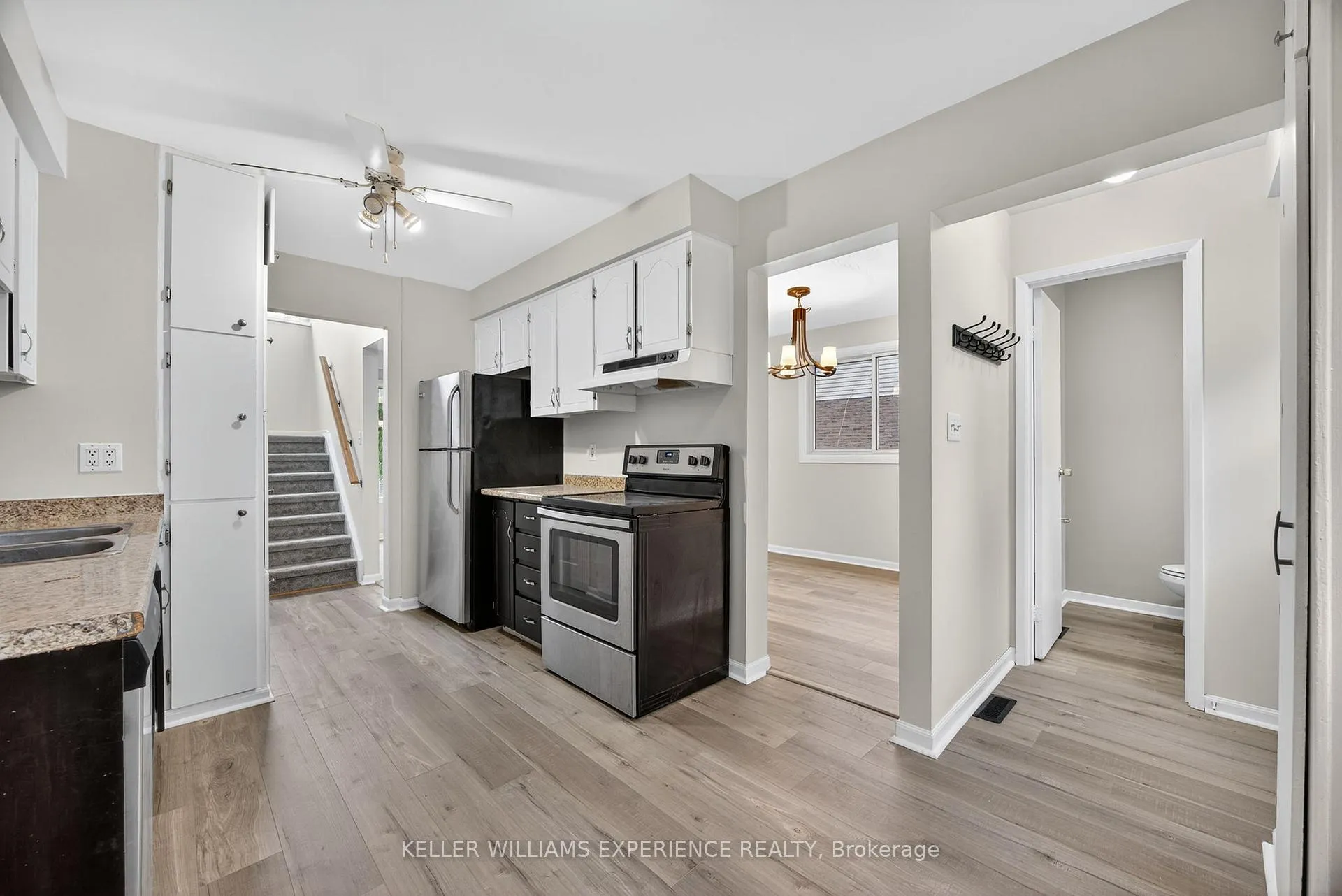 Photo 10 of 79 Carlton Road, Barrie, Cundles East — HOMEH