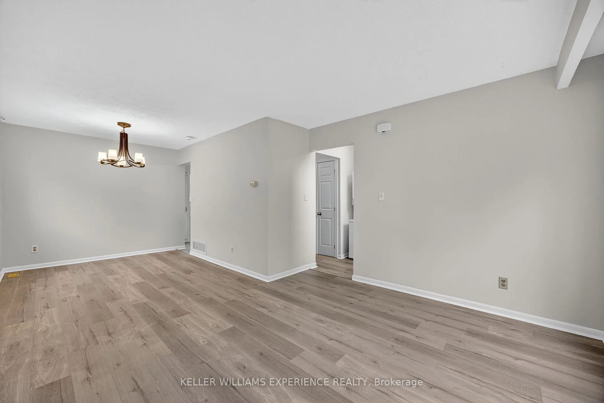 Photo 16 of 79 Carlton Road, Barrie, Cundles East — HOMEH