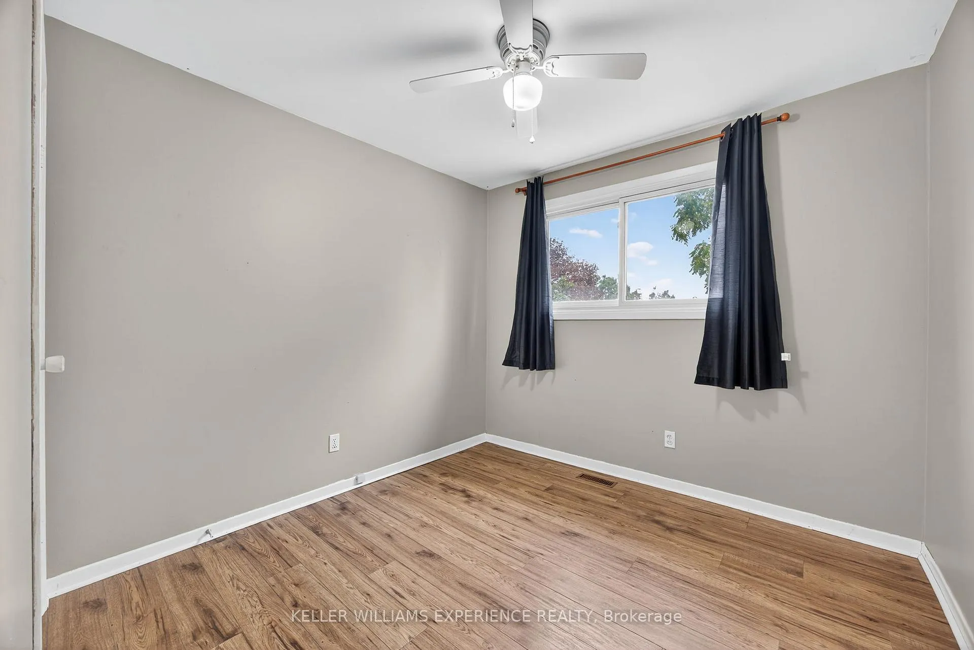 Photo 34 of 79 Carlton Road, Barrie, Cundles East — HOMEH