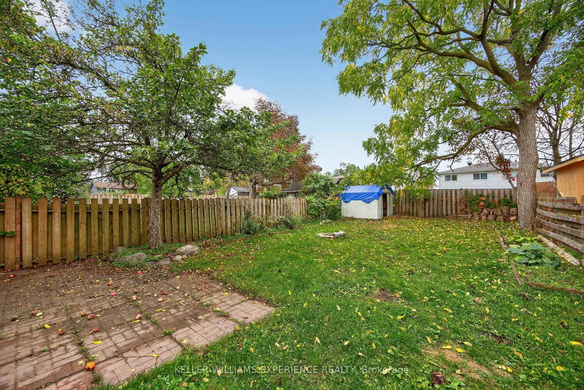 Photo 41 of 79 Carlton Road, Barrie, Cundles East — HOMEH