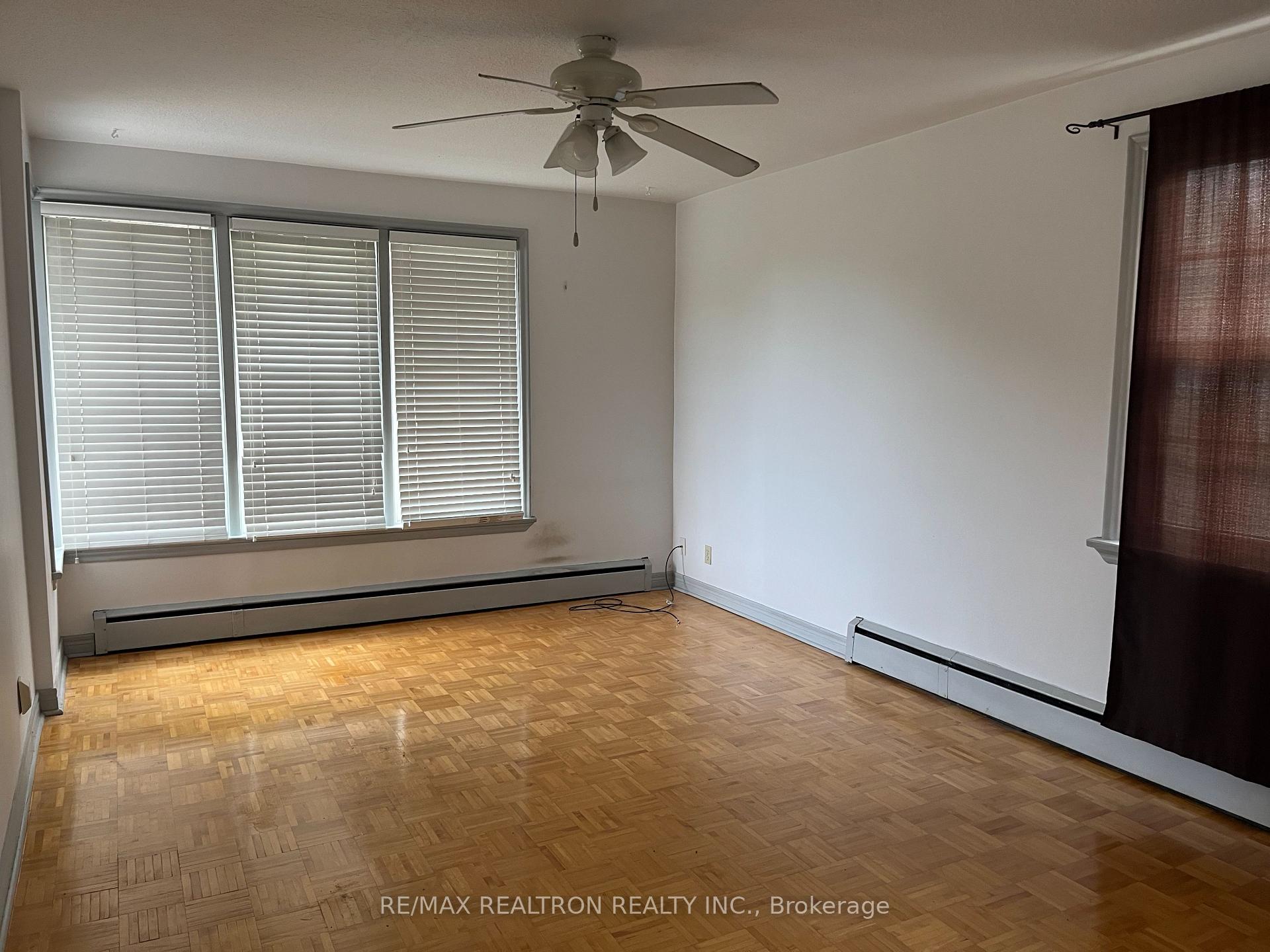 Photo 5 of Unit Upper Floor, 2 La Rose Avenue, Etobicoke, Humber Heights — HOMEH