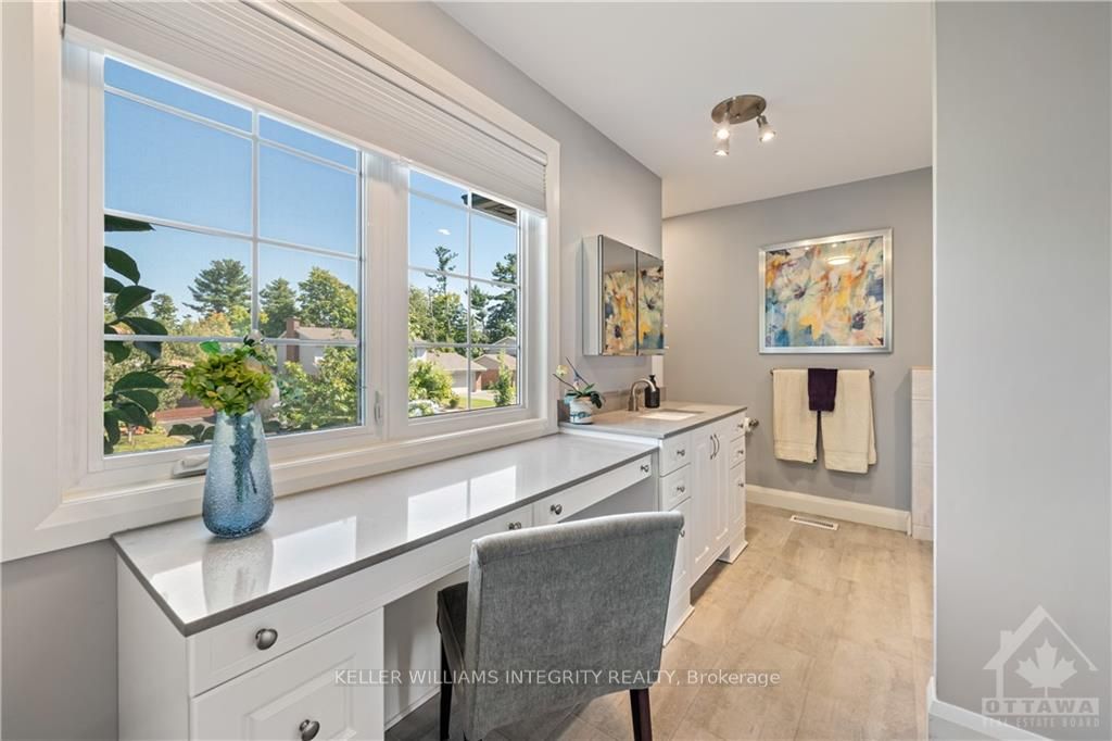 Photo 54 of 10 Riverbrook Road, Ottawa, Arlington Woods — HOMEH