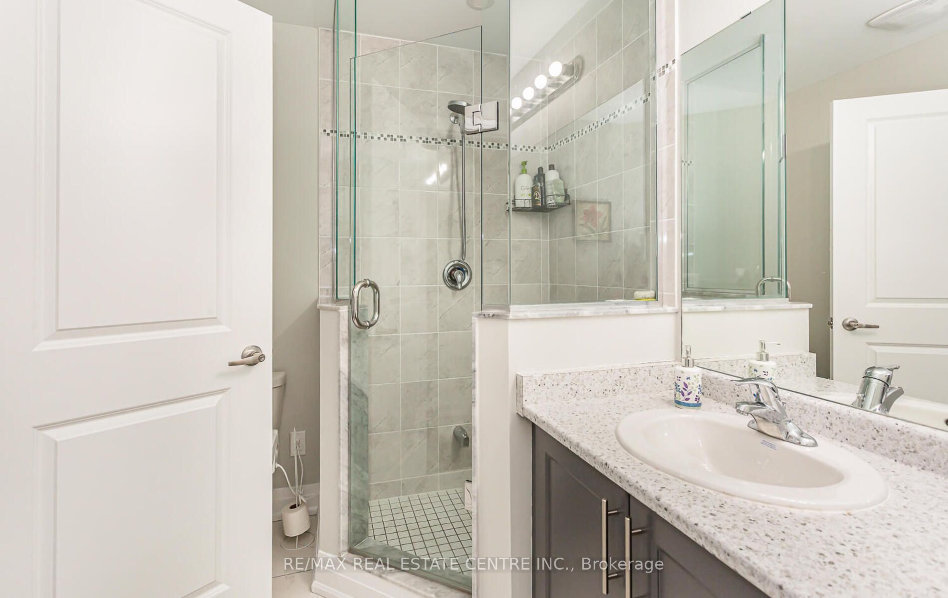 Photo 70 of 3 Dalbeattie Drive, Brampton, Bram West — HOMEH