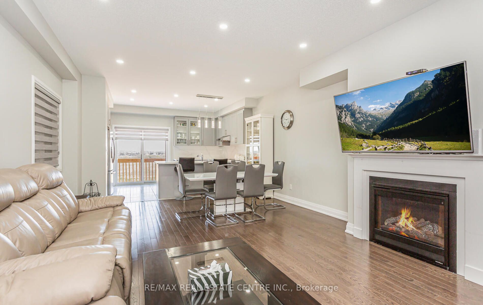 Photo 45 of 3 Dalbeattie Drive, Brampton, Bram West — HOMEH