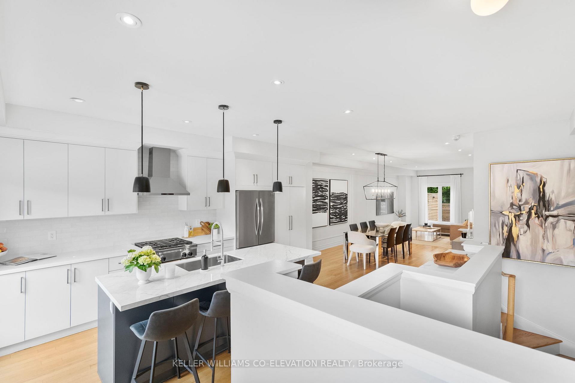 Photo 12 of 70 Dryden Way, Etobicoke, Willowridge-Martingrove-Richview — HOMEH