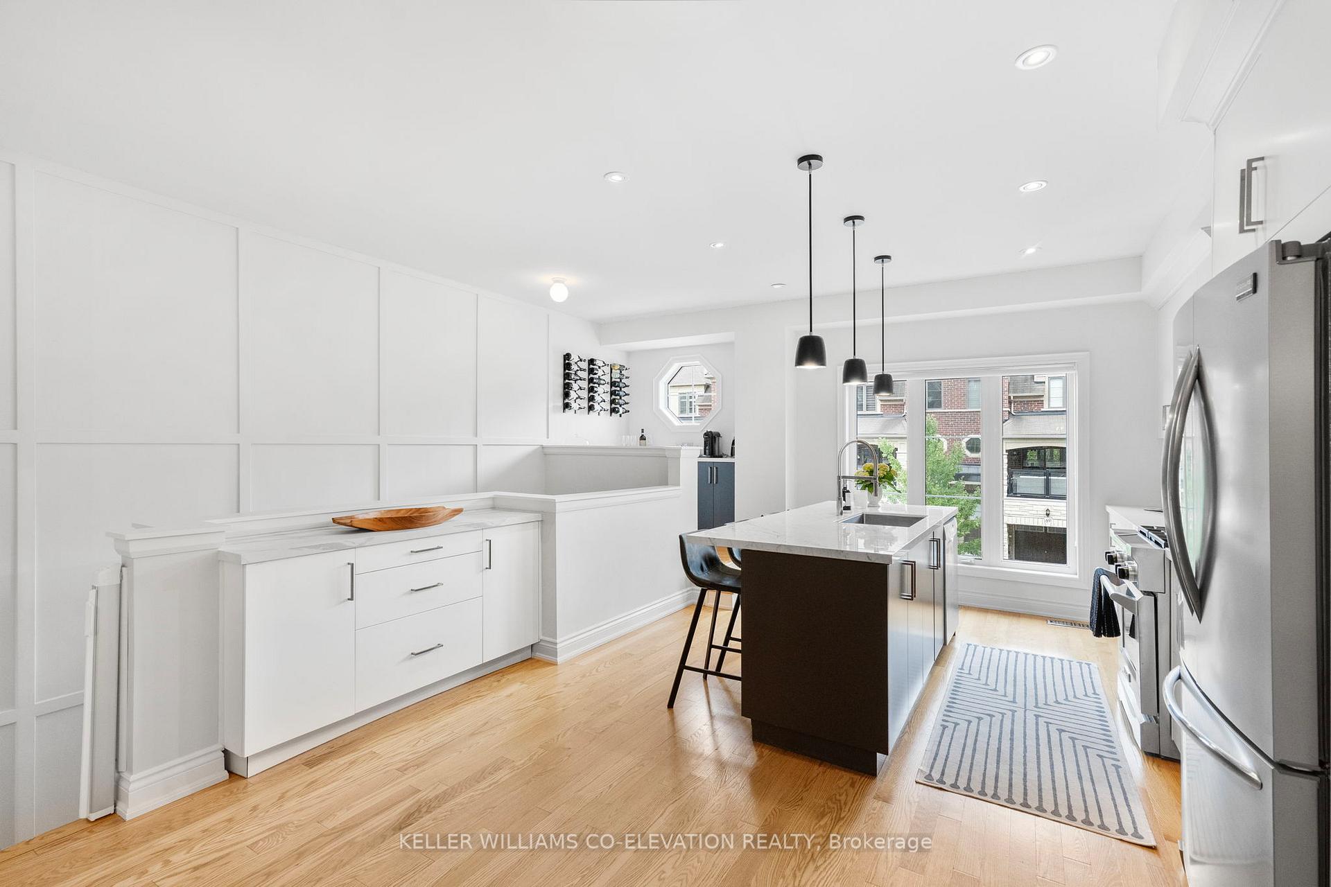 Photo 13 of 70 Dryden Way, Etobicoke, Willowridge-Martingrove-Richview — HOMEH