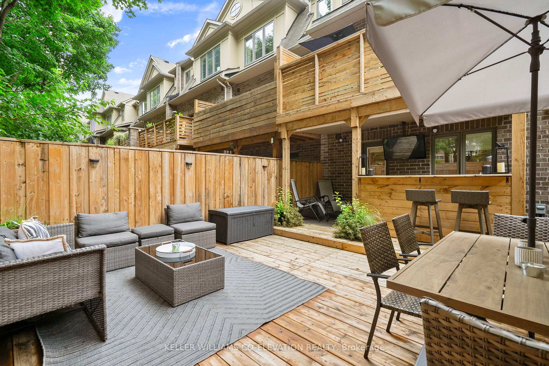Photo 33 of 70 Dryden Way, Etobicoke, Willowridge-Martingrove-Richview — HOMEH