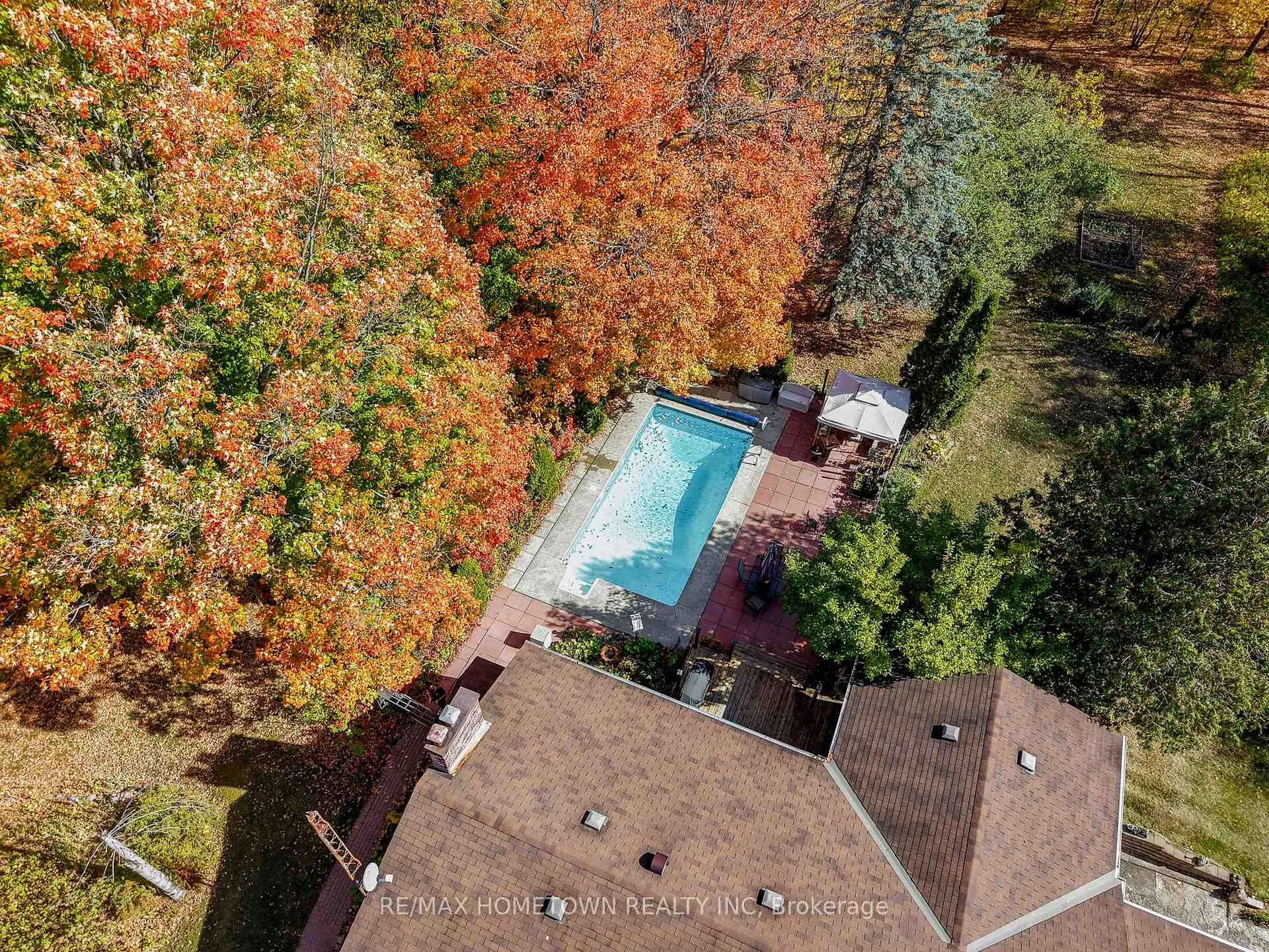 Front of 473 Amberwood Road