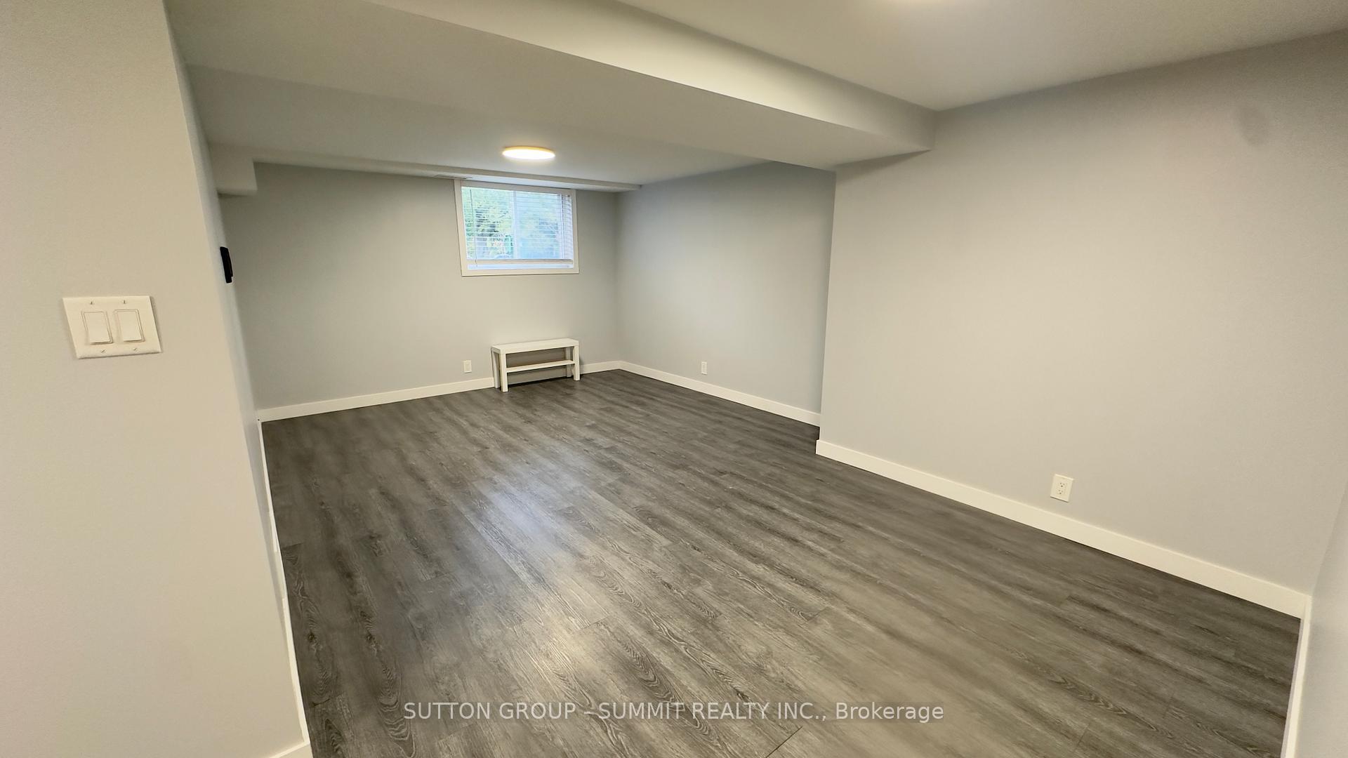 Photo 7 of 12 Brampton Road, Etobicoke, Willowridge-Martingrove-Richview — HOMEH