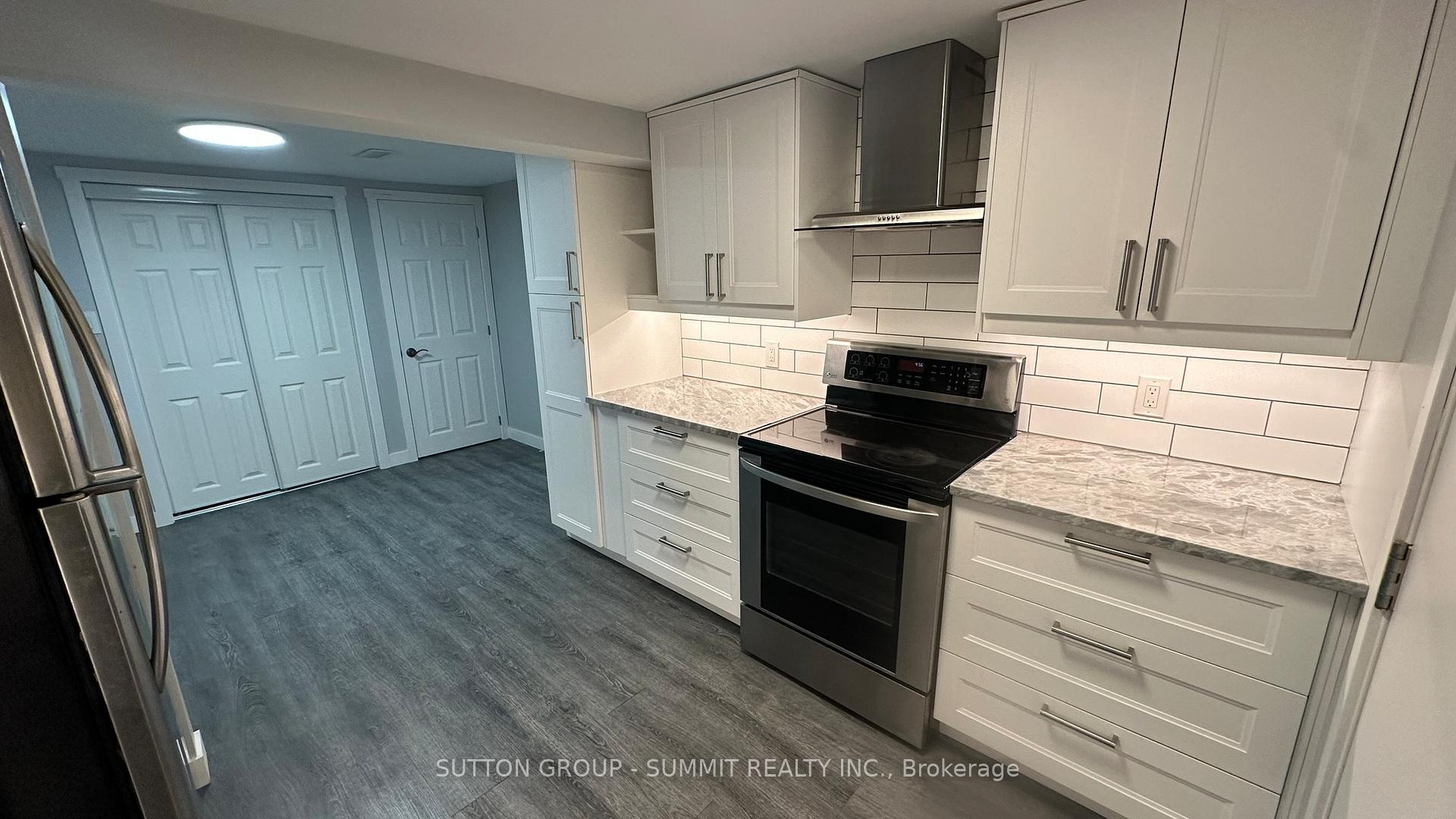 Photo 13 of 12 Brampton Road, Etobicoke, Willowridge-Martingrove-Richview — HOMEH
