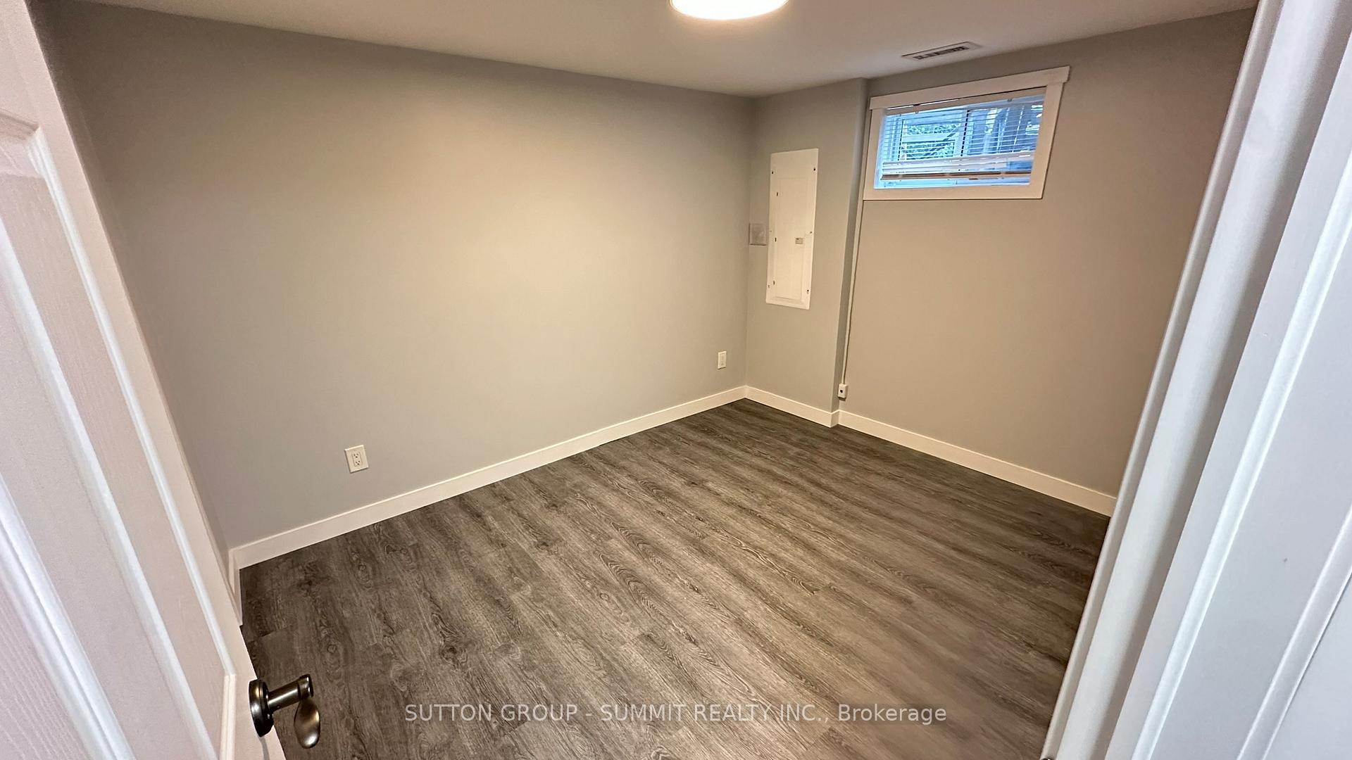 Photo 20 of 12 Brampton Road, Etobicoke, Willowridge-Martingrove-Richview — HOMEH