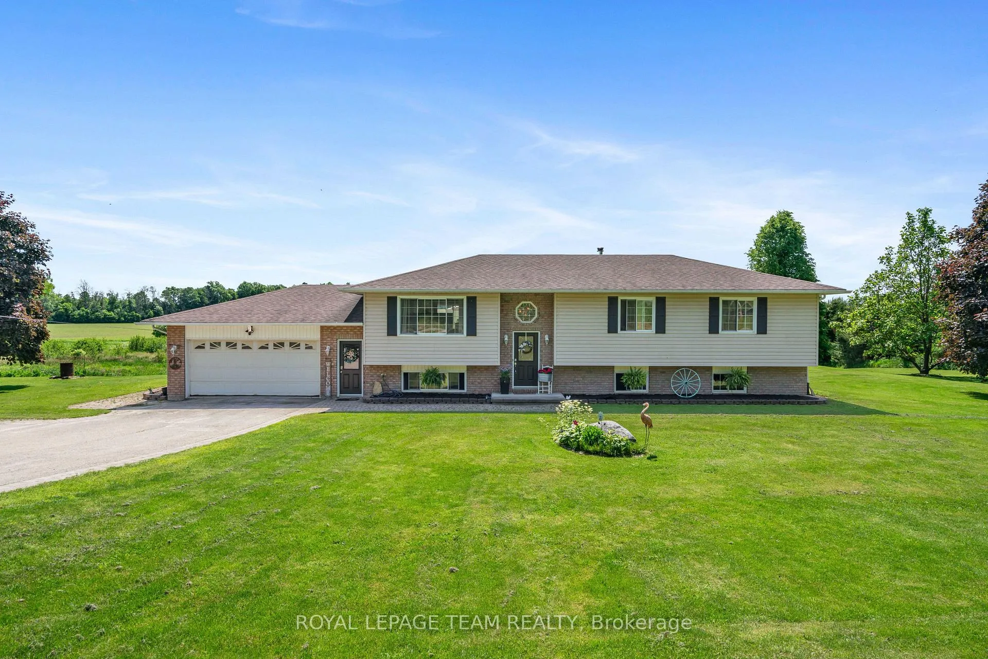 Photo 1 of 627 Upper Oakleaf Road, Athens, R of Yonge & Escott Twp — HOMEH