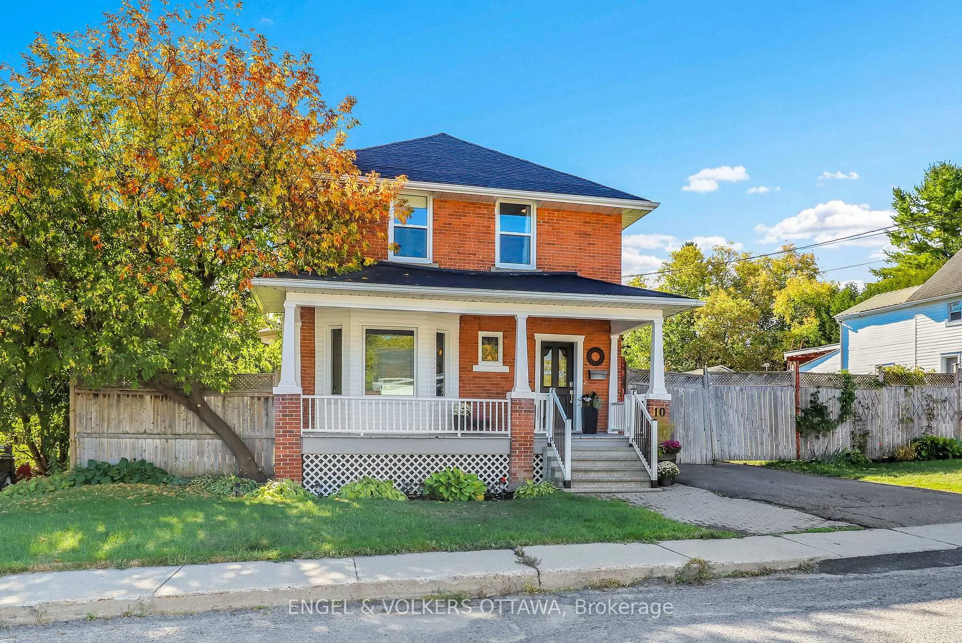 Photo 5 of 10 Ida Street S, Arnprior — HOMEH