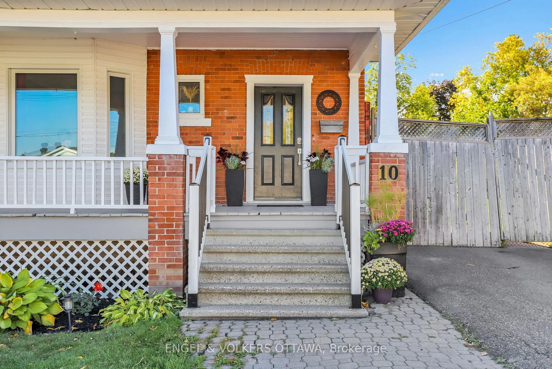 Photo 14 of 10 Ida Street S, Arnprior — HOMEH