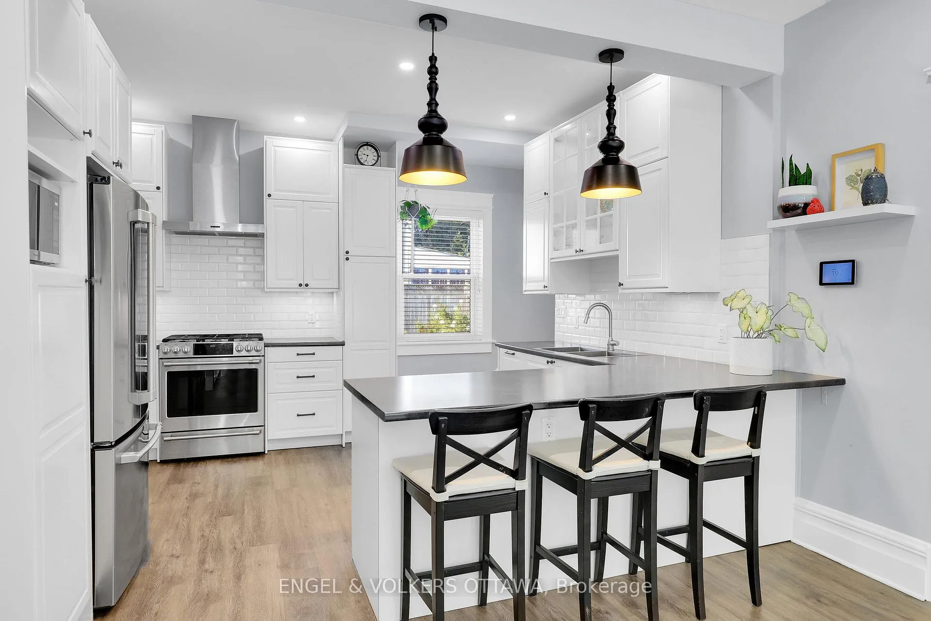 Photo 48 of 10 Ida Street S, Arnprior — HOMEH
