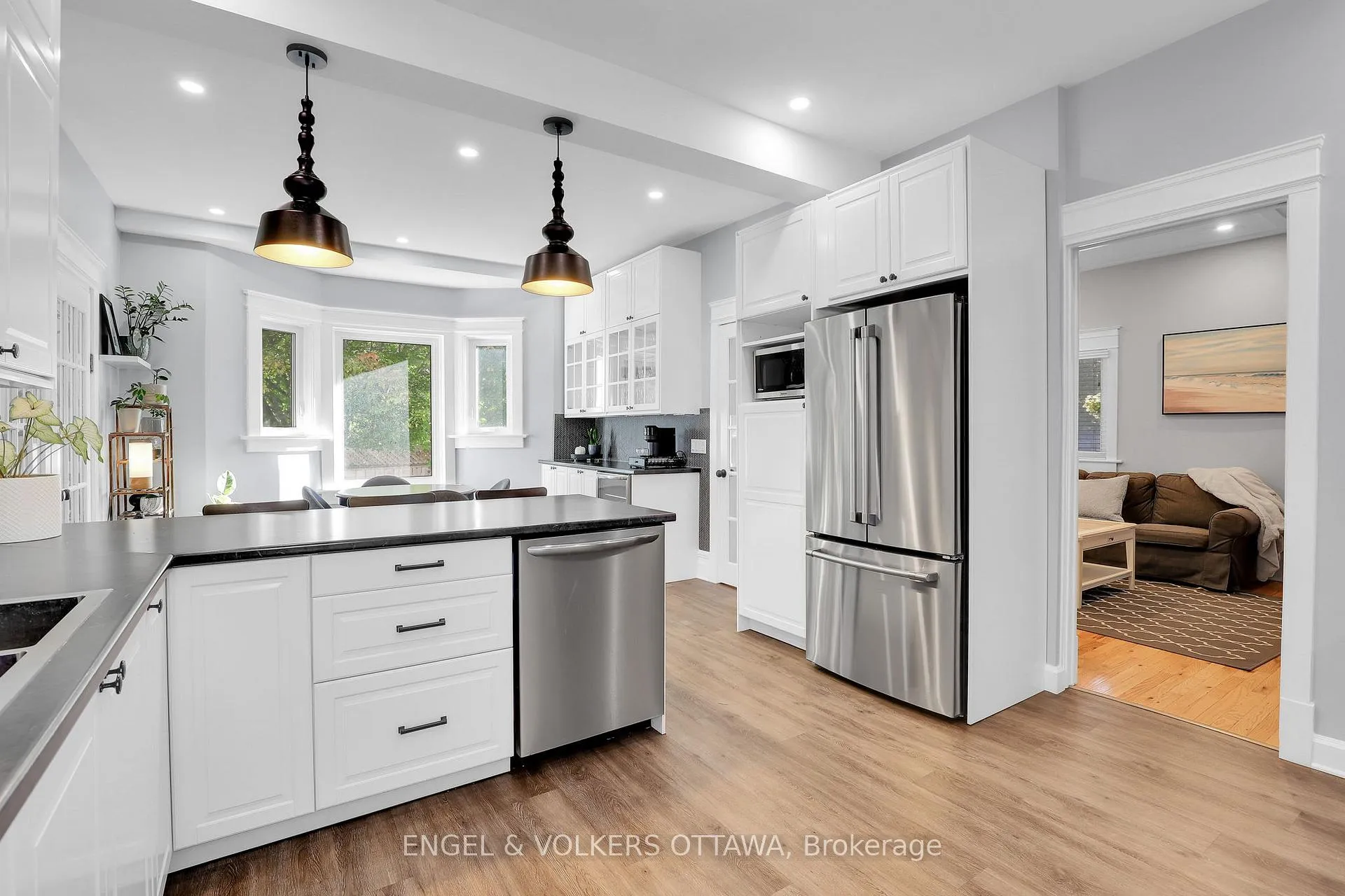 Photo 63 of 10 Ida Street S, Arnprior — HOMEH