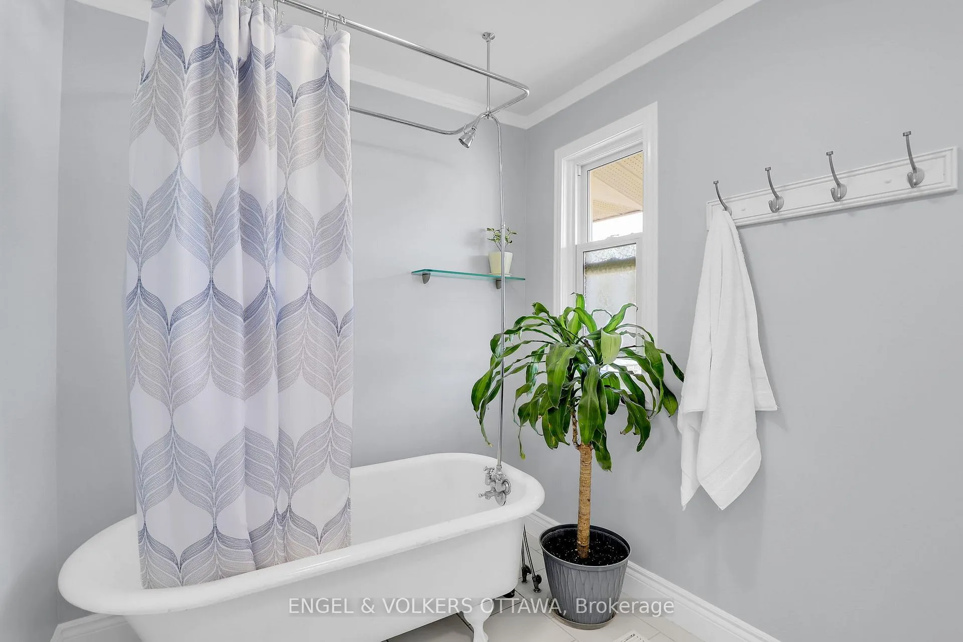 Photo 136 of 10 Ida Street S, Arnprior — HOMEH