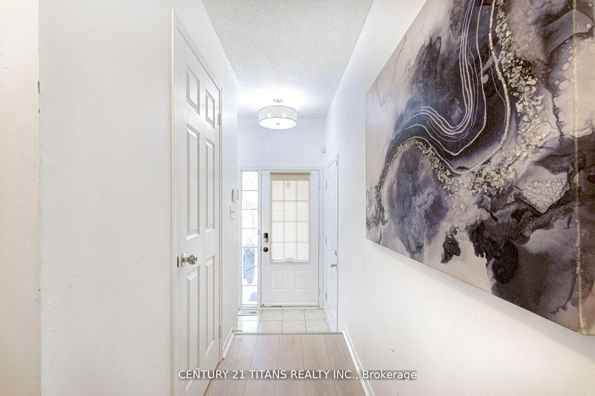 Photo 9 of 26 Pendrill Way, Ajax, Central East — HOMEH