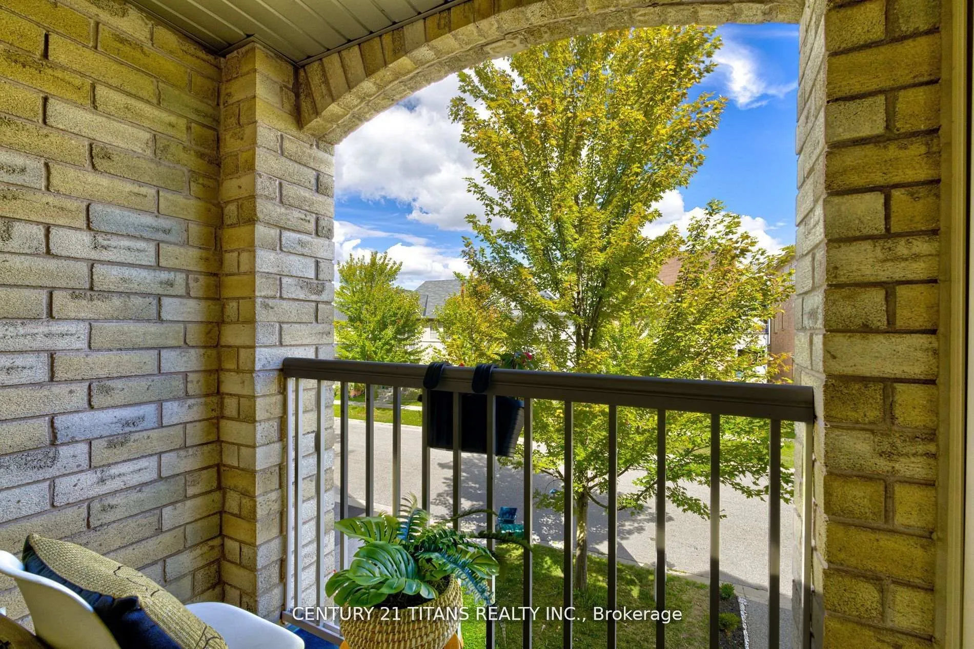 Photo 41 of 26 Pendrill Way, Ajax, Central East — HOMEH