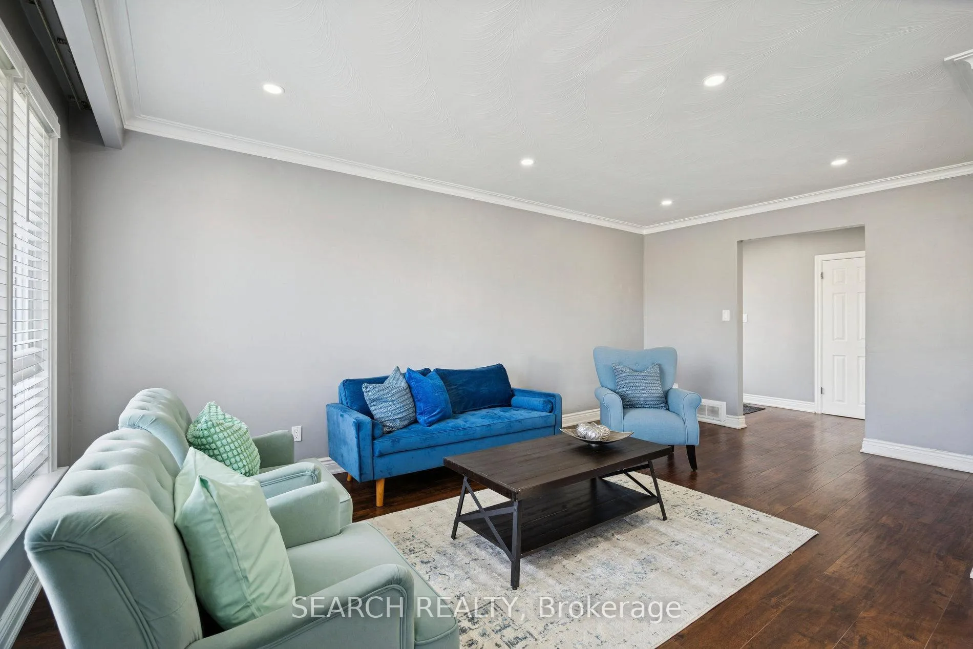 Photo 3 of 151 The Westway, Etobicoke, Willowridge-Martingrove-Richview — HOMEH