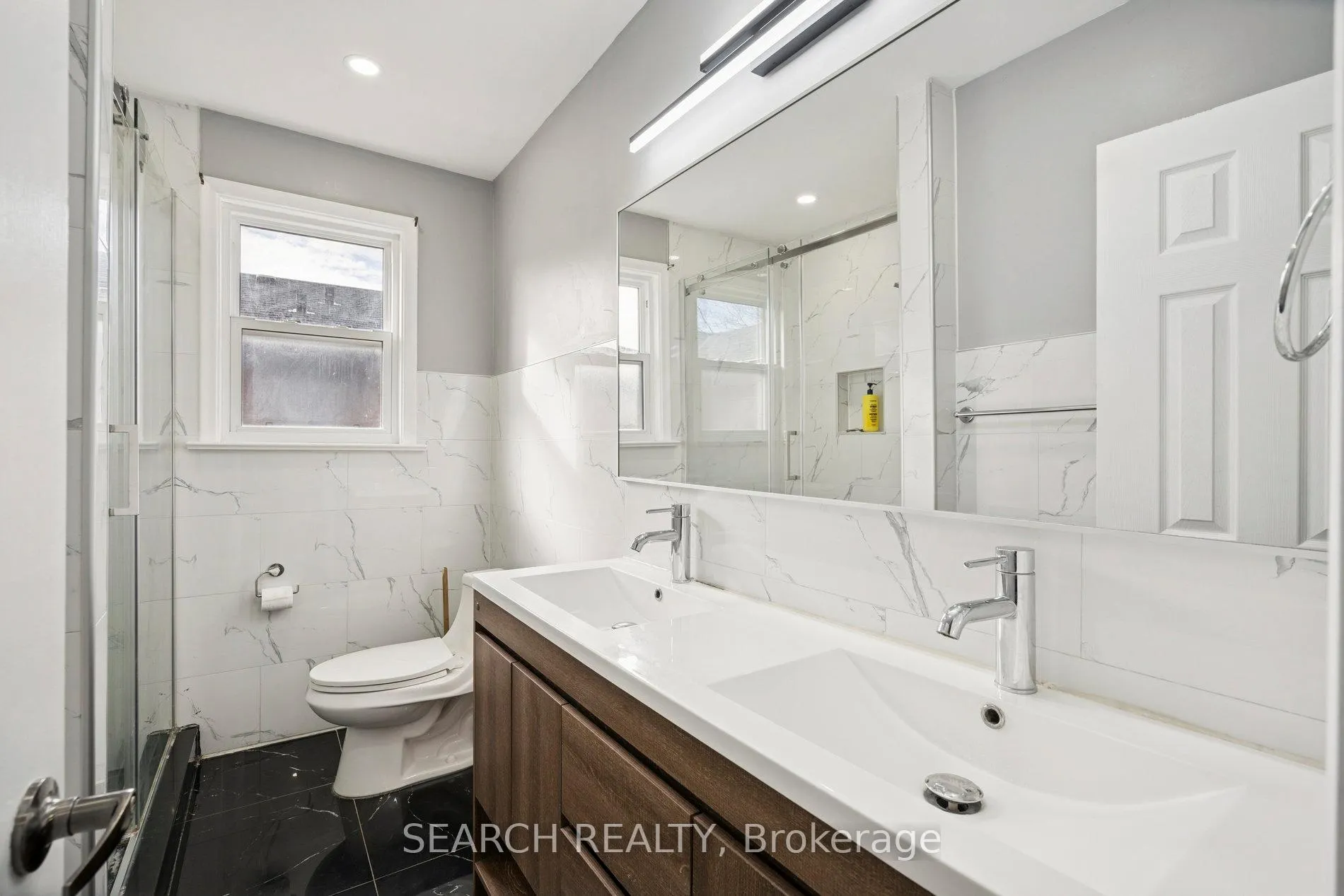 Photo 18 of 151 The Westway, Etobicoke, Willowridge-Martingrove-Richview — HOMEH