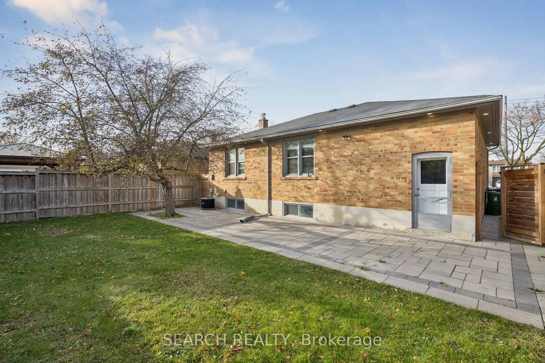 Photo 32 of 151 The Westway, Etobicoke, Willowridge-Martingrove-Richview — HOMEH