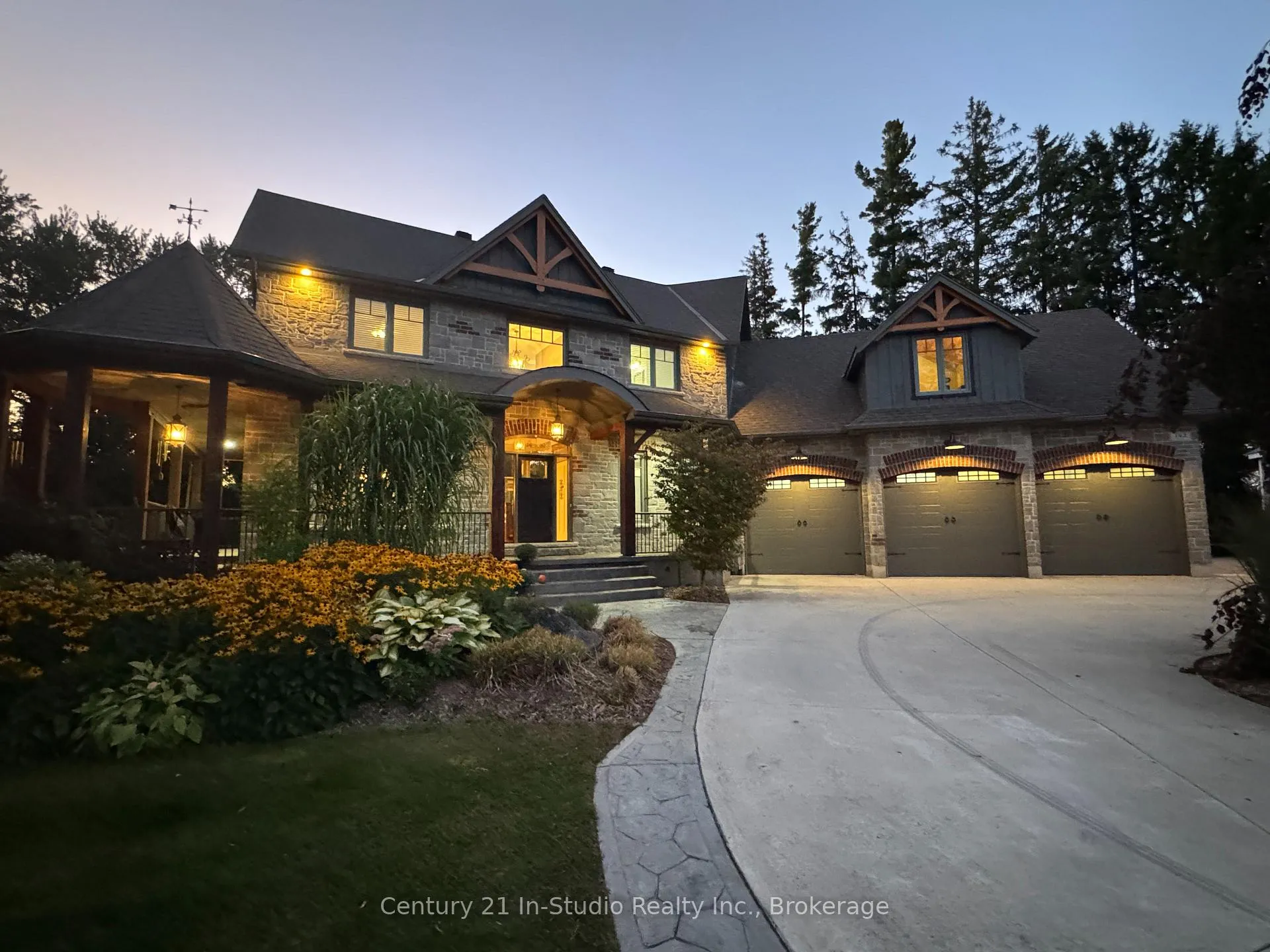 Front of 142 Mill Street