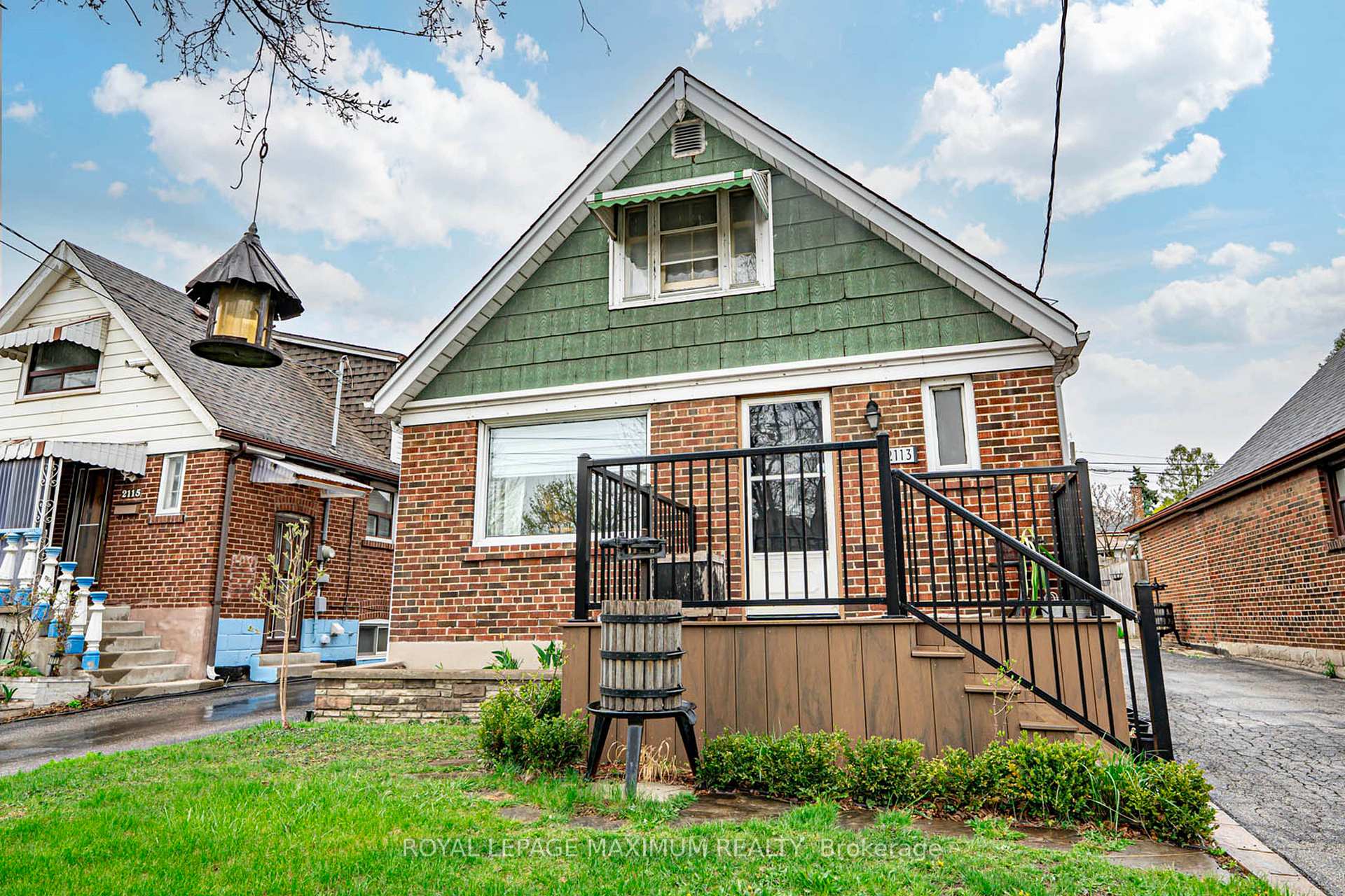 Front of 2113 Keele Street