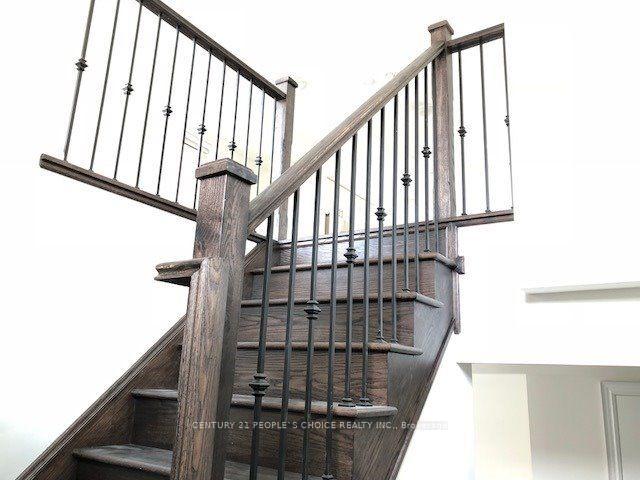 Photo 9 of 65 Pony Farm Drive, Etobicoke, Willowridge-Martingrove-Richview — HOMEH