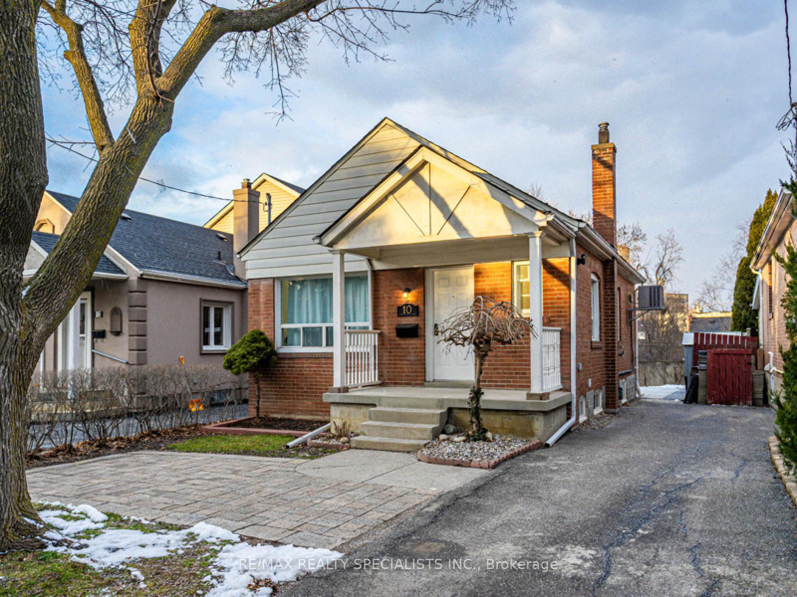 Photo 11 of Unit Basement, 10 Kentroyal Drive, Etobicoke, Humber Heights — HOMEH